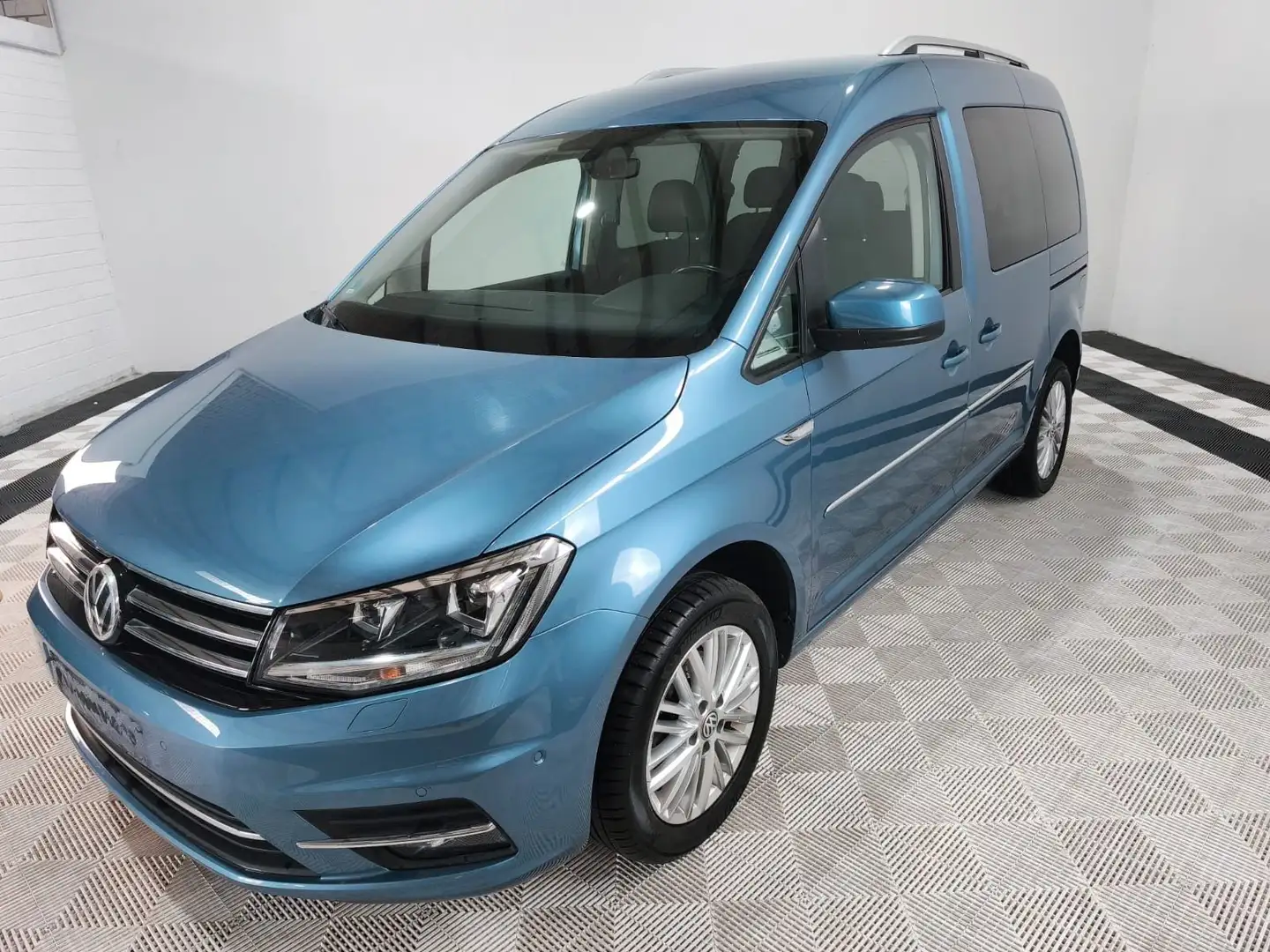 Volkswagen Caddy °PKW°Highline°Checkheft°1°Hand°ERDGAS Blau - 1