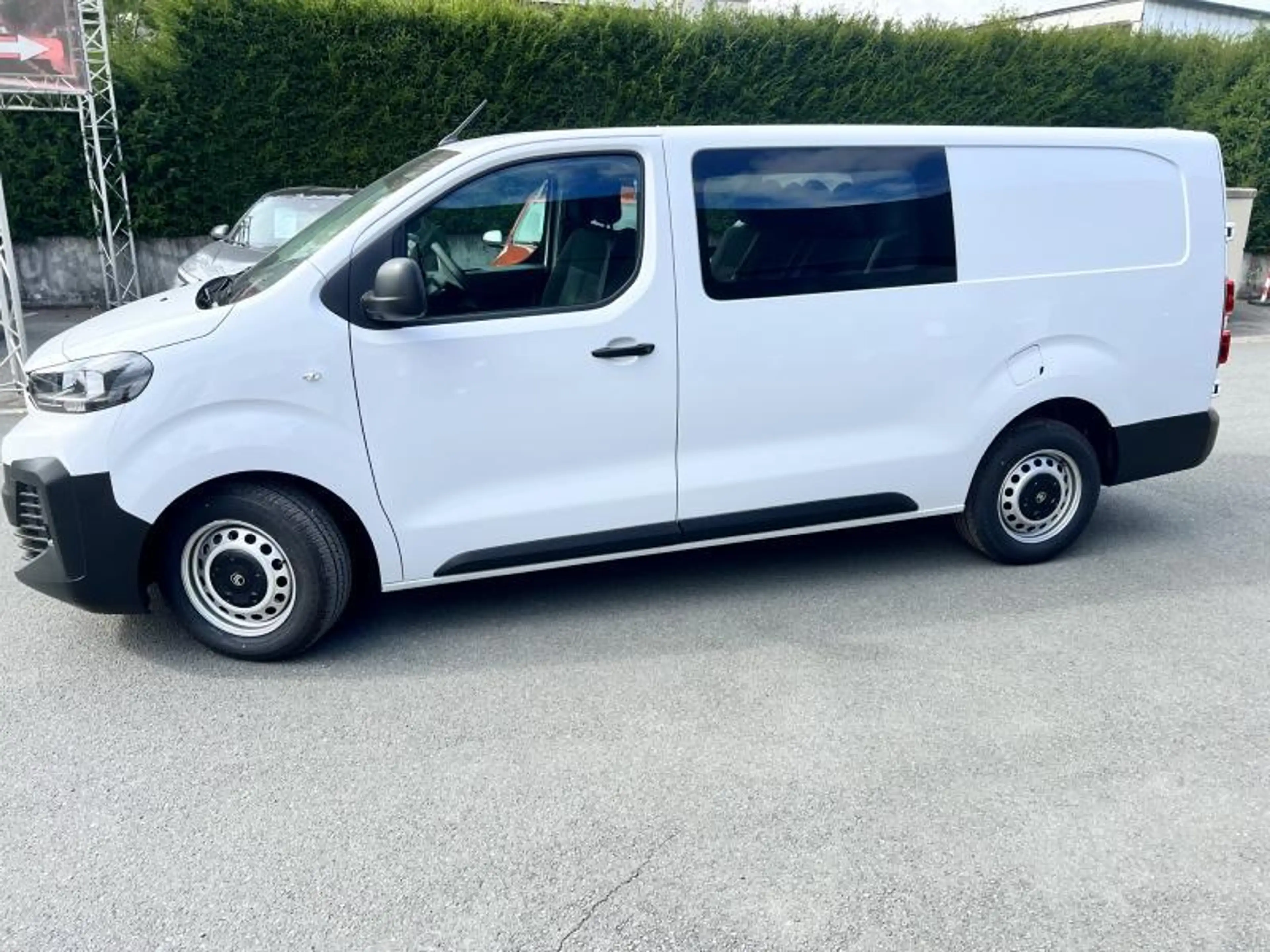 Citroen Jumpy XL DOUBLE CABINE 150 CH — photo 2
