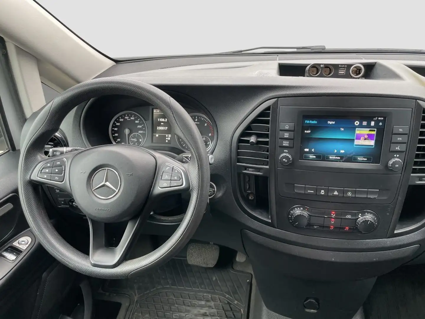 Mercedes-Benz Vito Kasten 119 CDI 4x4 Aut. Kompakt 190 PS Wit - 2