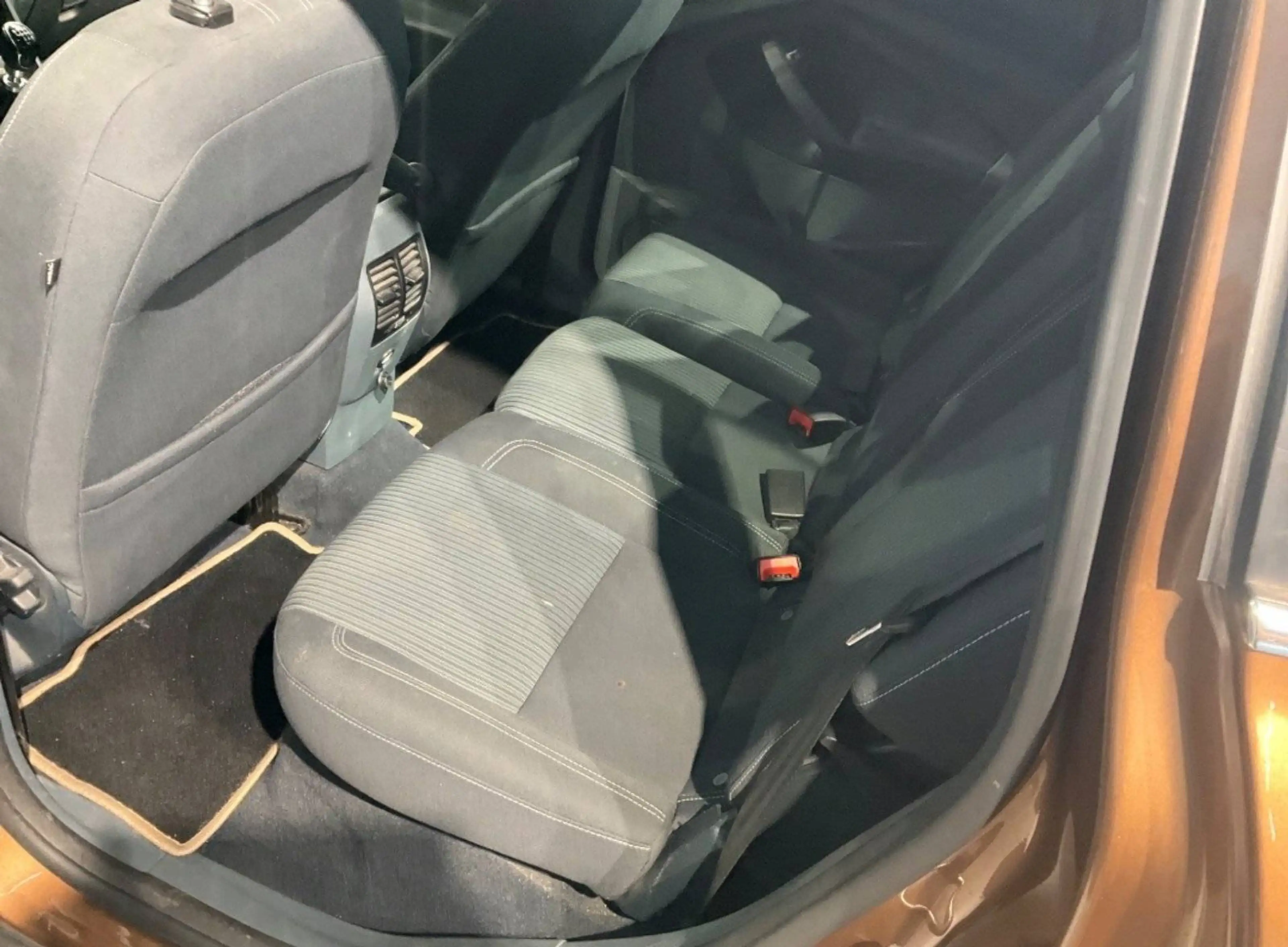 Ford C-Max Titanium Navi Klima 1 Hand Preis inkl Neu Tüv — photo 7