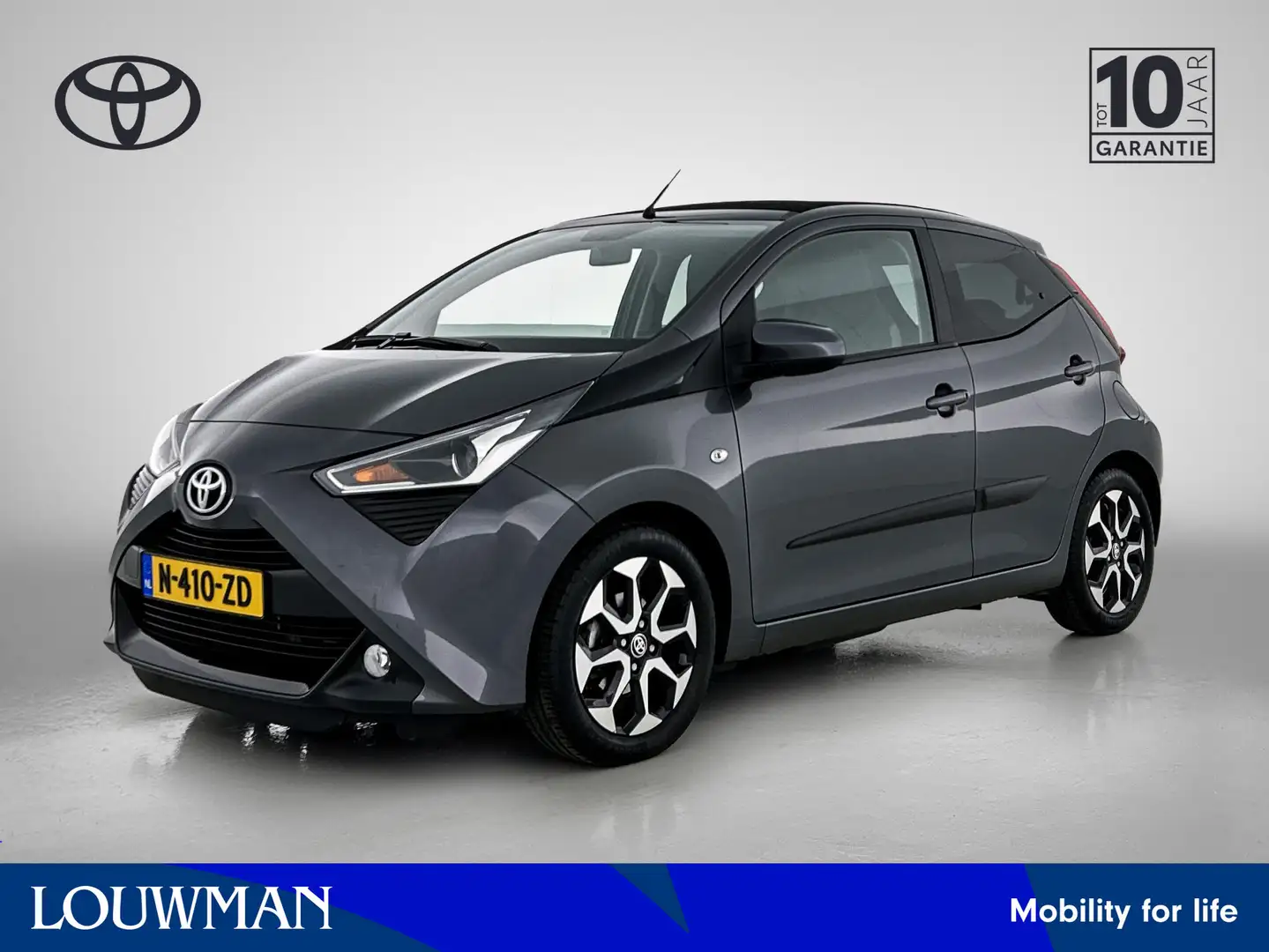 Toyota Aygo 1.0 VVT-i x-joy cabrio Grijs - 1