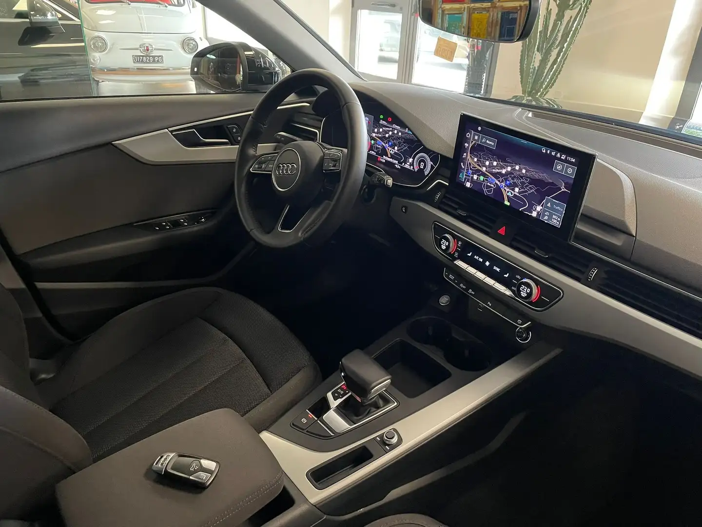 Audi A4 A4 Avant 30 2.0 tdi  Advanced 136cv s-tronic Nero - 2