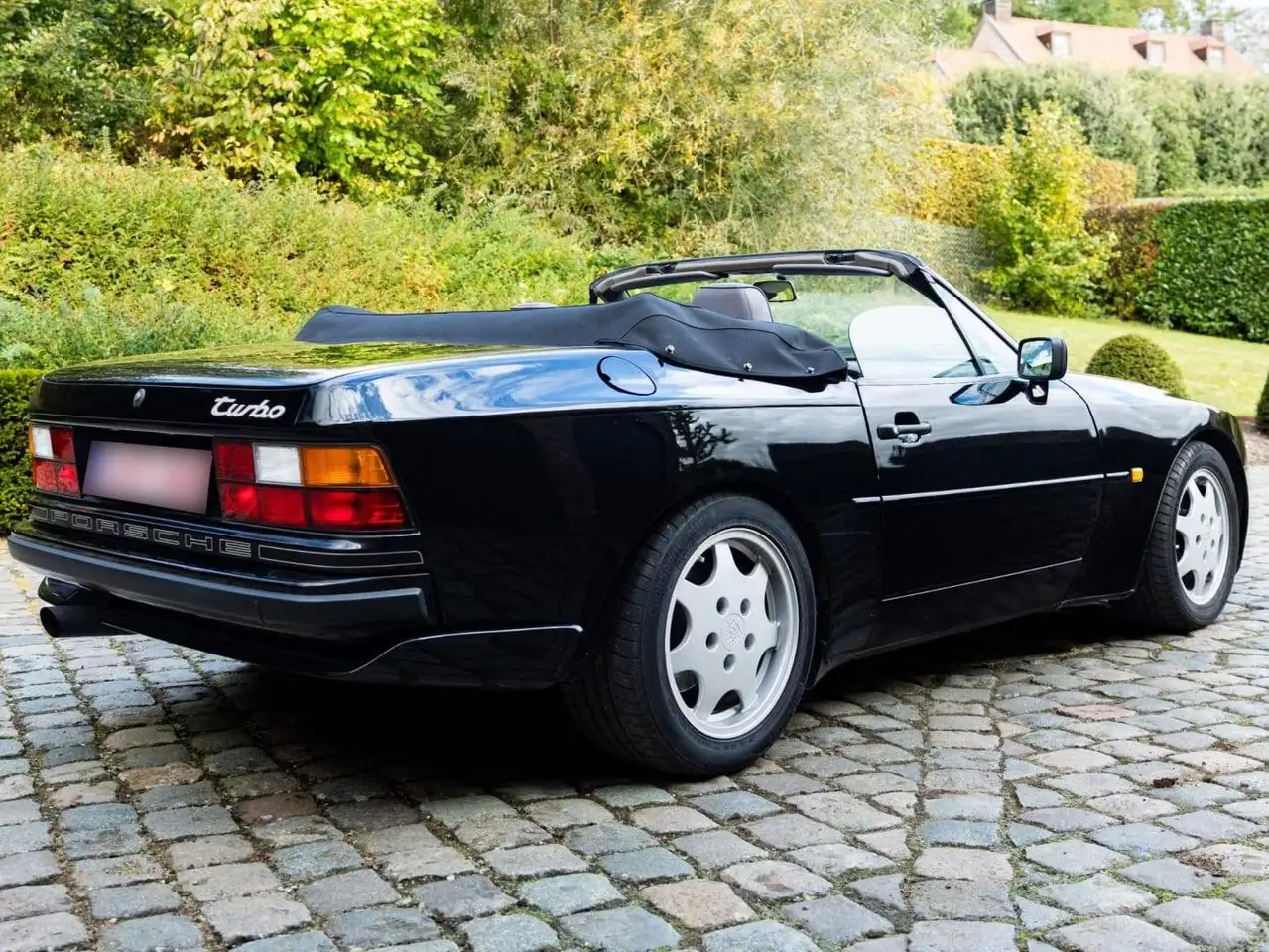 1991 Porsche 944 944 Turbo Cabriolet, photograph 7