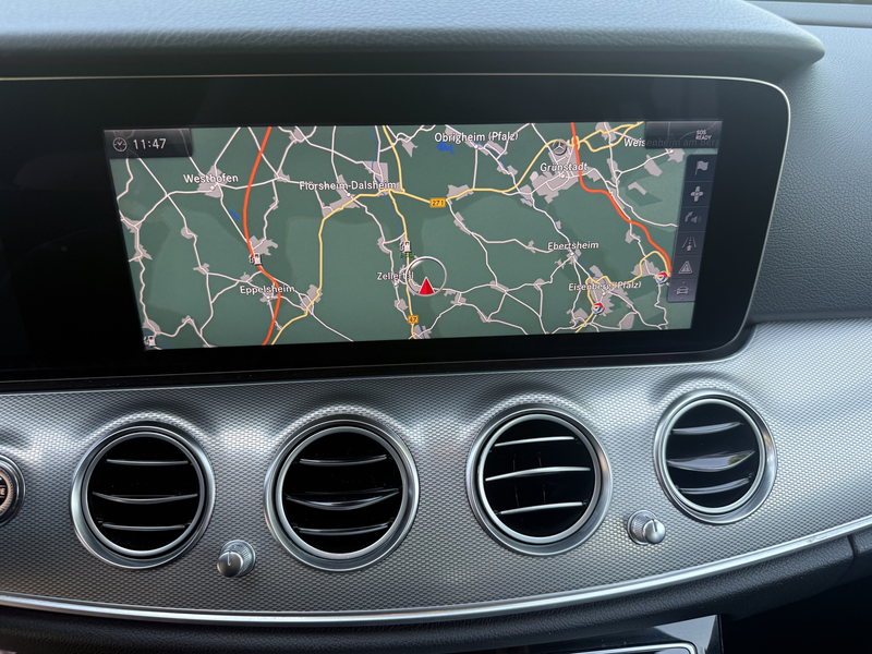 Mercedes-Benz E 350 ePANORAMA+NIGHT+360°K+AHK+HEADUP+SITZKLIMA — photo 26