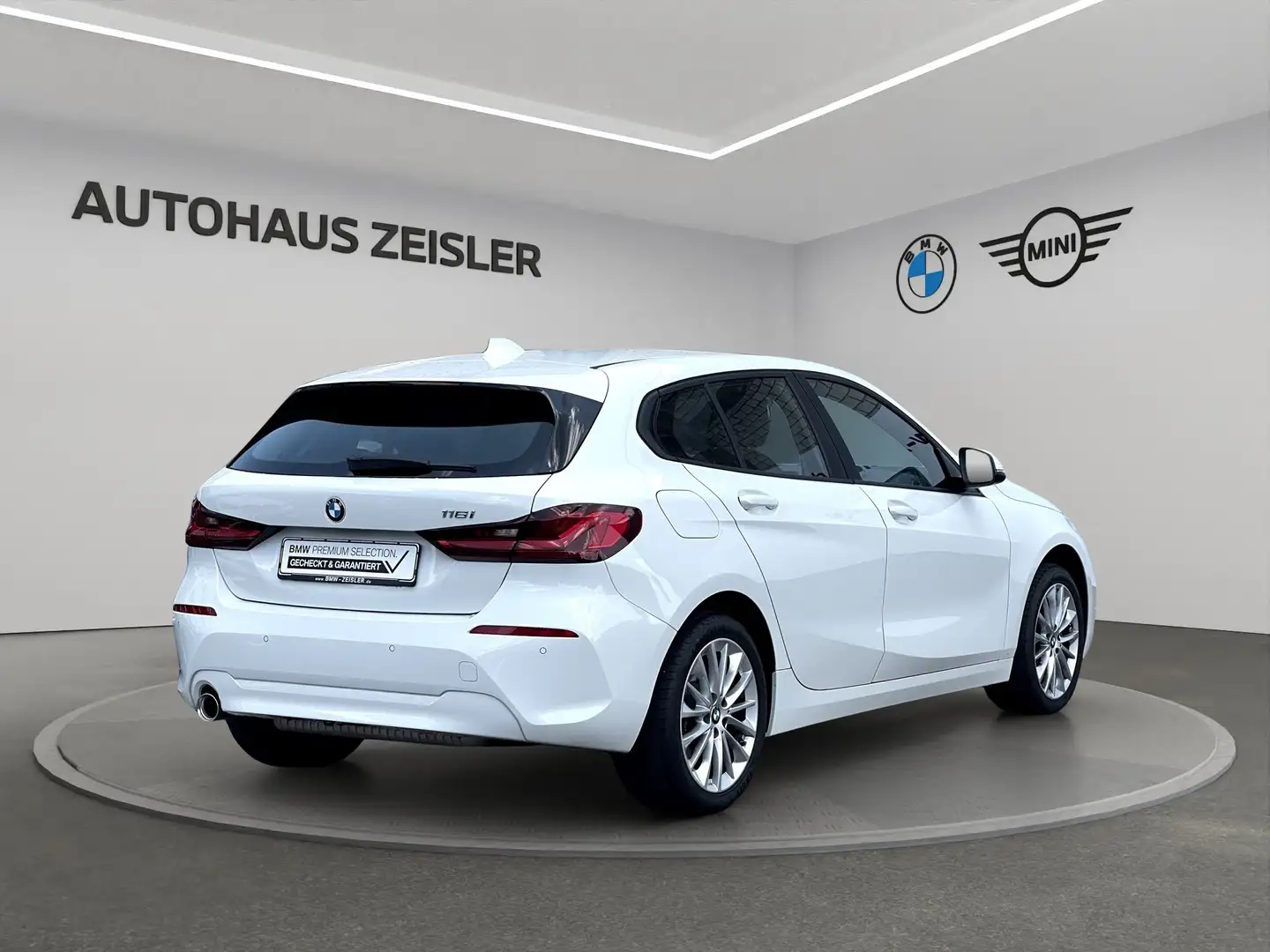 BMW 116 i Automatik AHK UPE 38.780,-- Weiß - 2