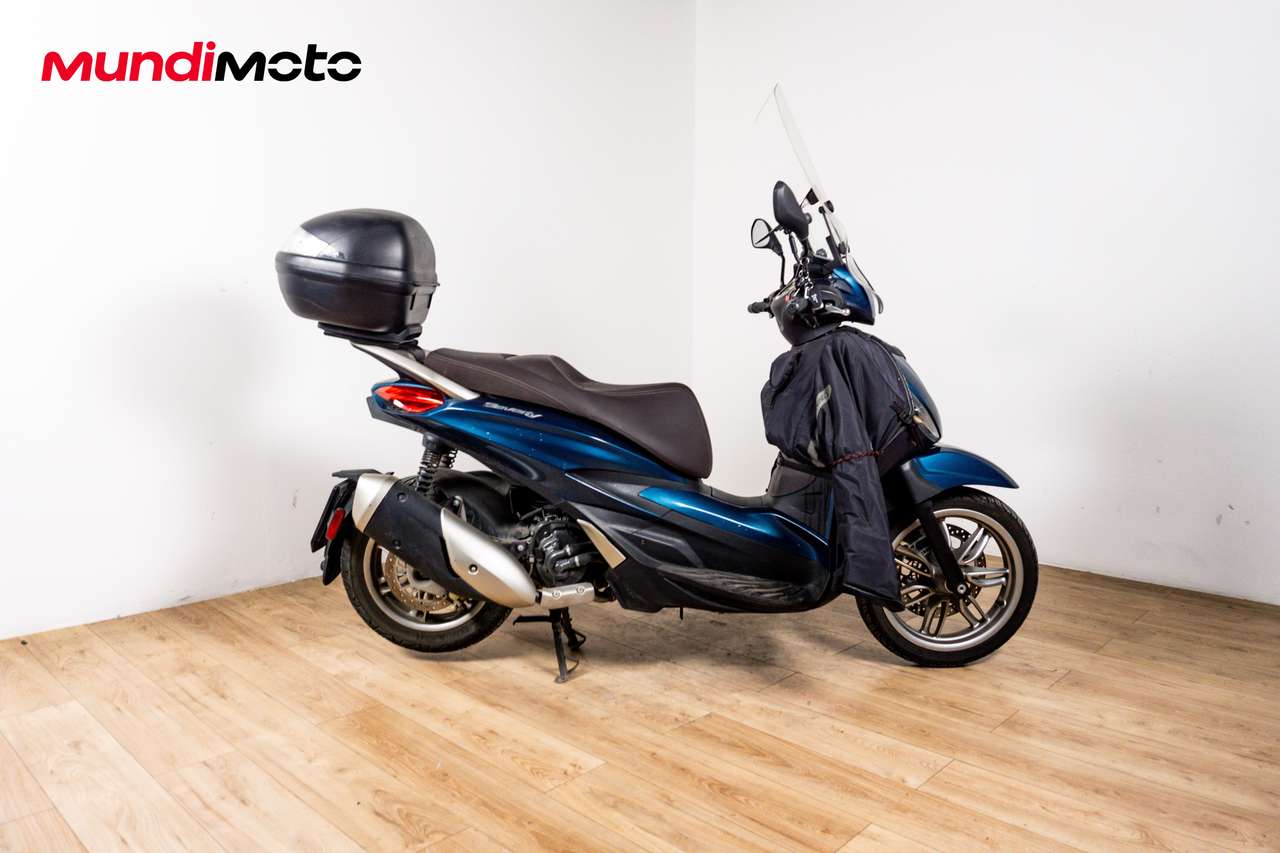 Piaggio Beverly 300