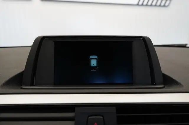 BMW 1 Series view 26