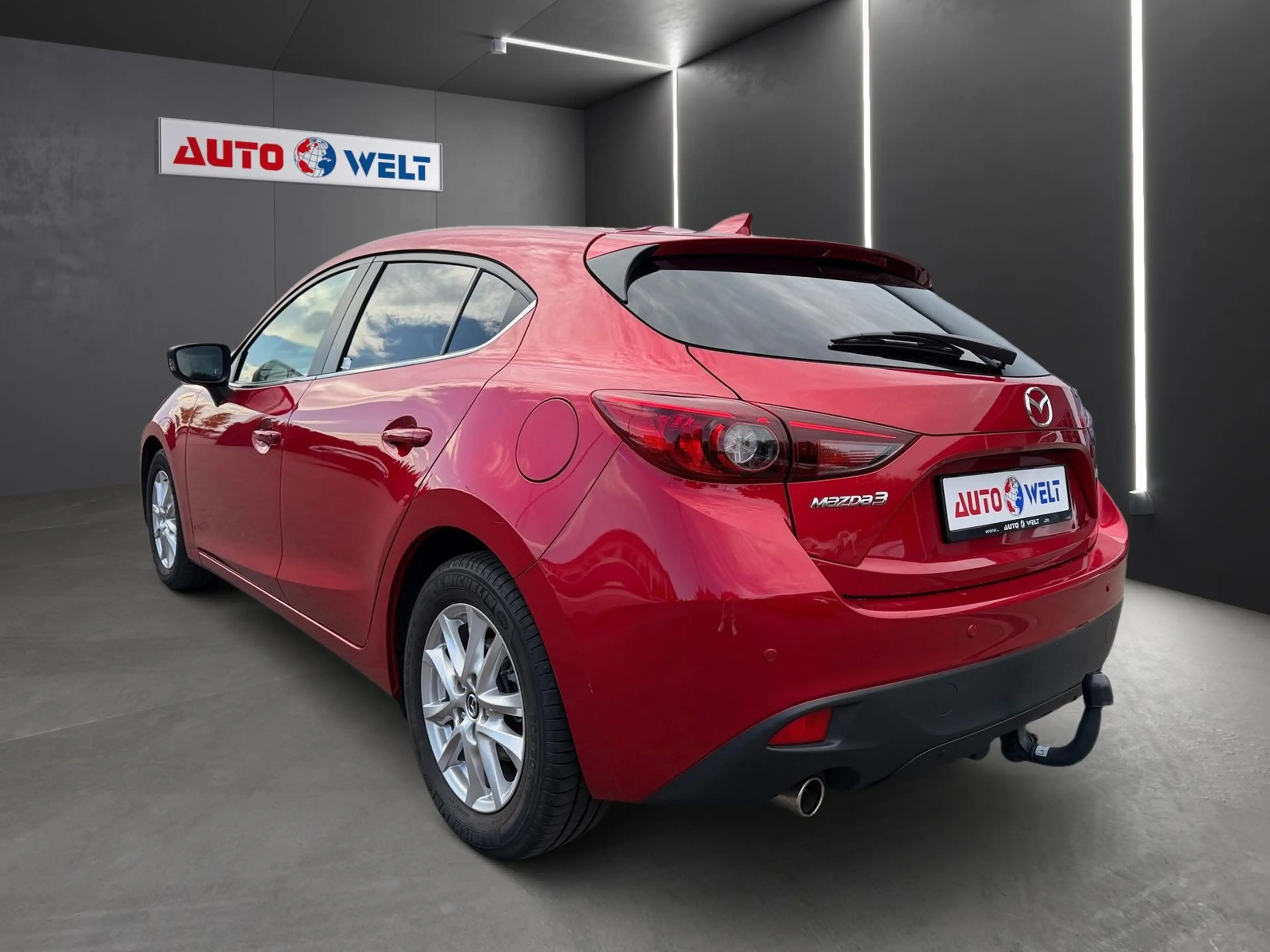 Mazda 3 2.0 Center-Line Navi Sitzheizung Tempomat PDC — photo 5