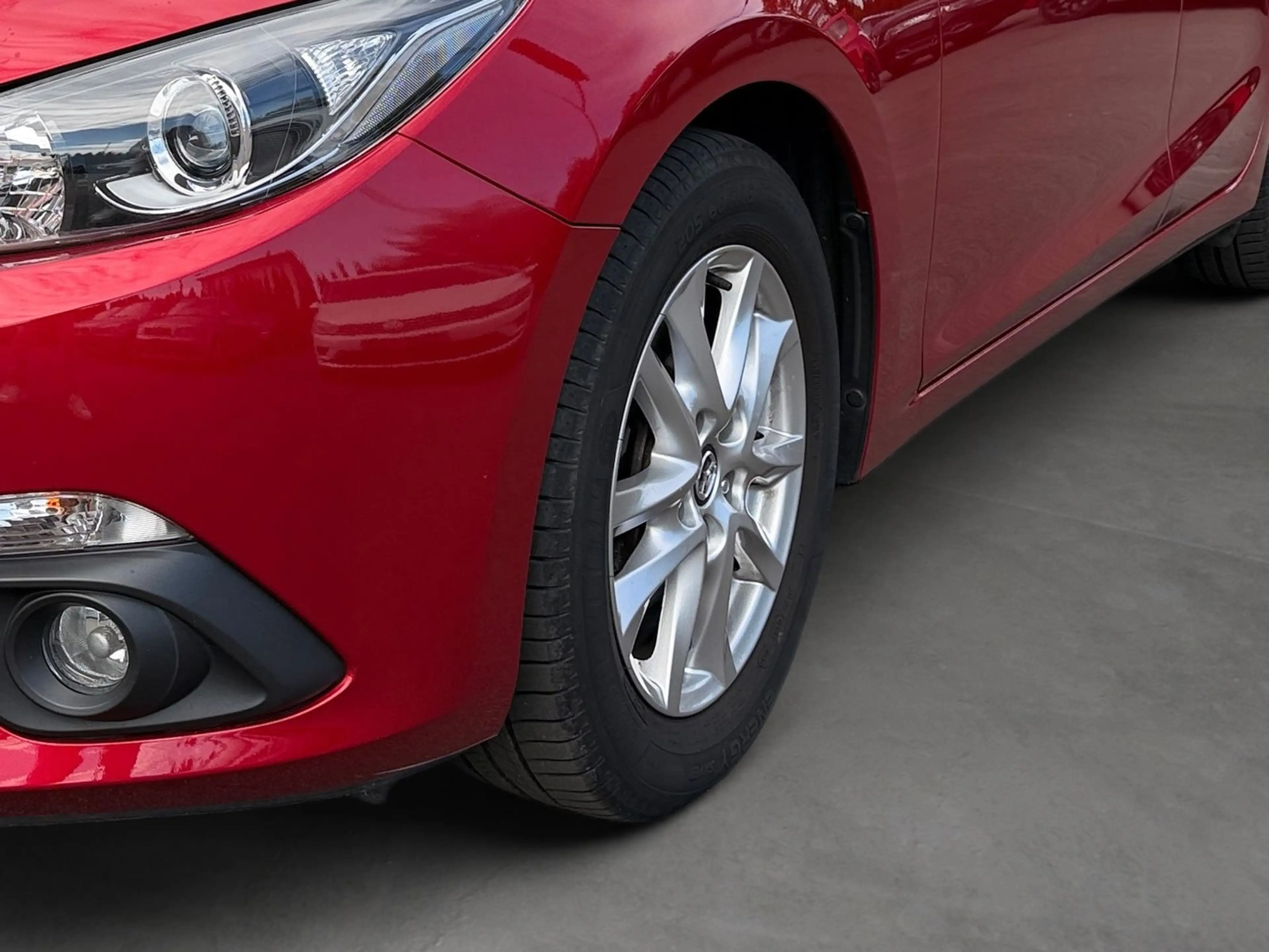 Mazda 3 2.0 Center-Line Navi Sitzheizung Tempomat PDC — photo 8