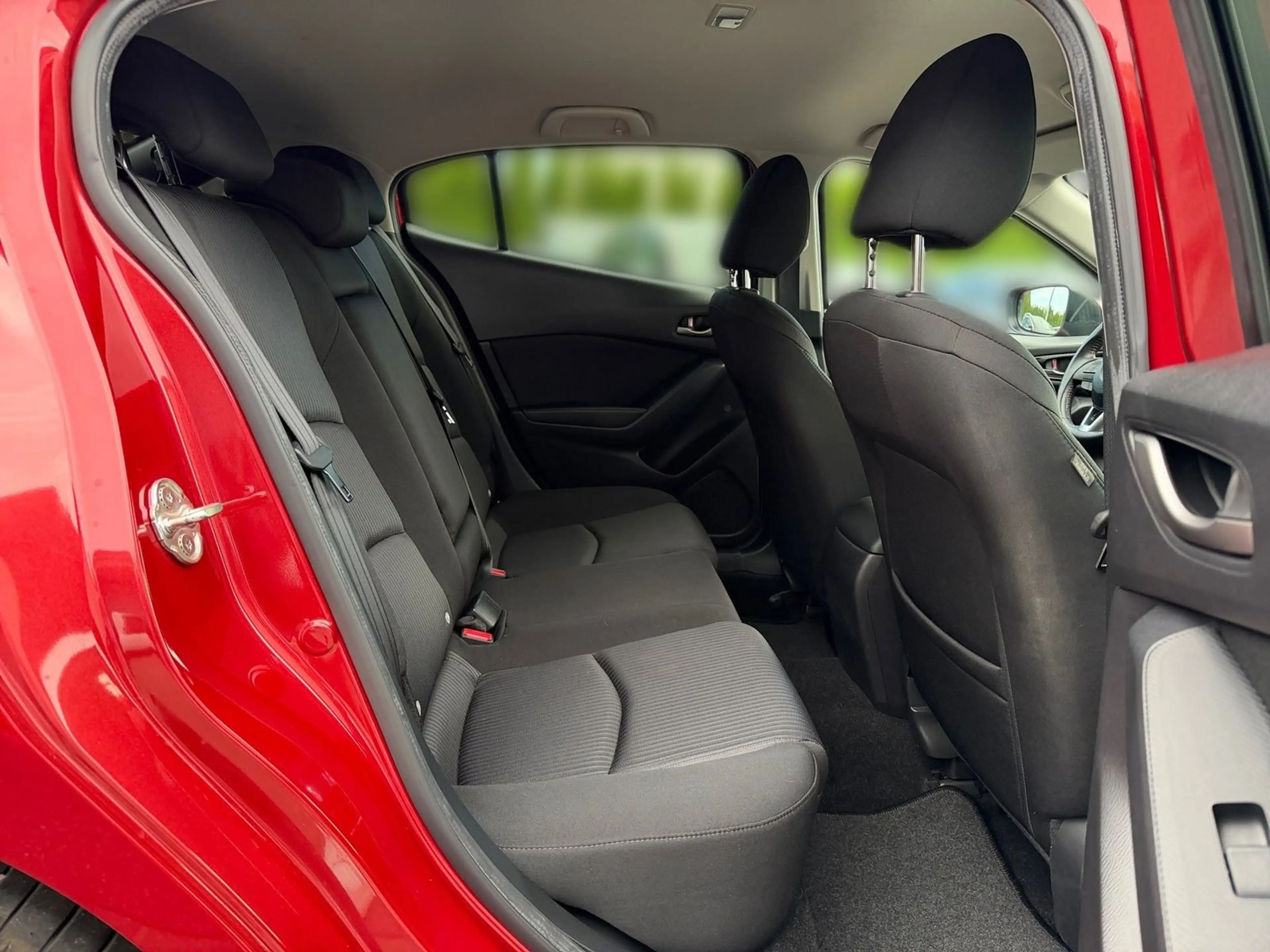 Mazda 3 2.0 Center-Line Navi Sitzheizung Tempomat PDC — photo 13