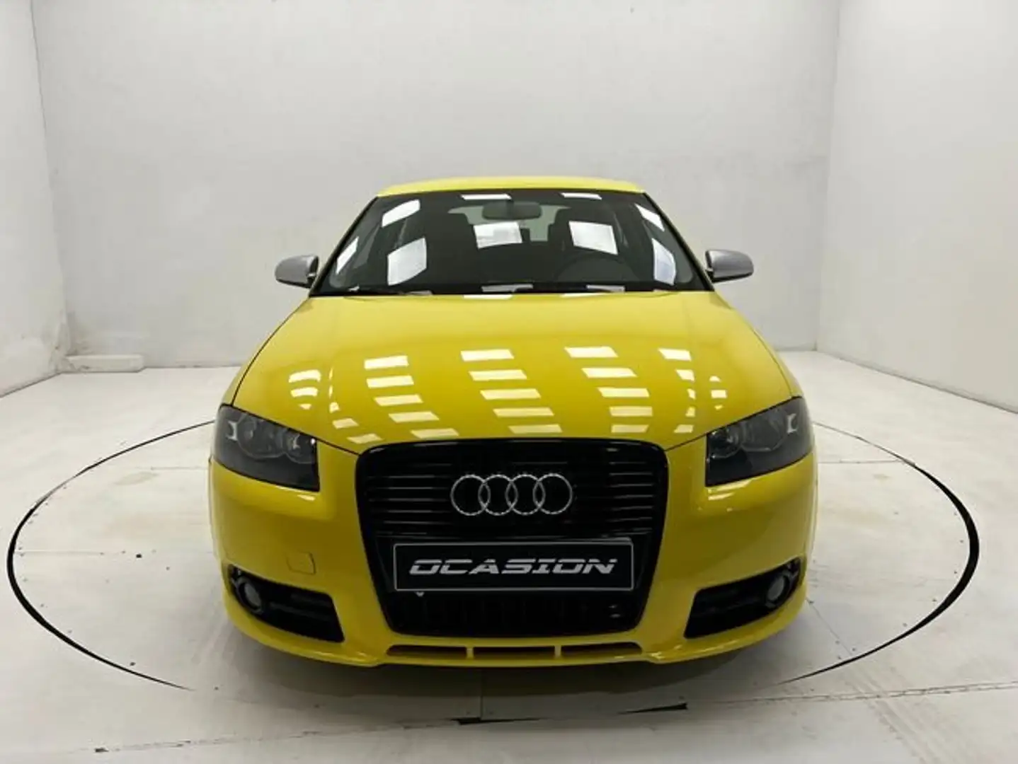 Audi A3 2.0 TDI 140 CV 3P Amarillo - 2