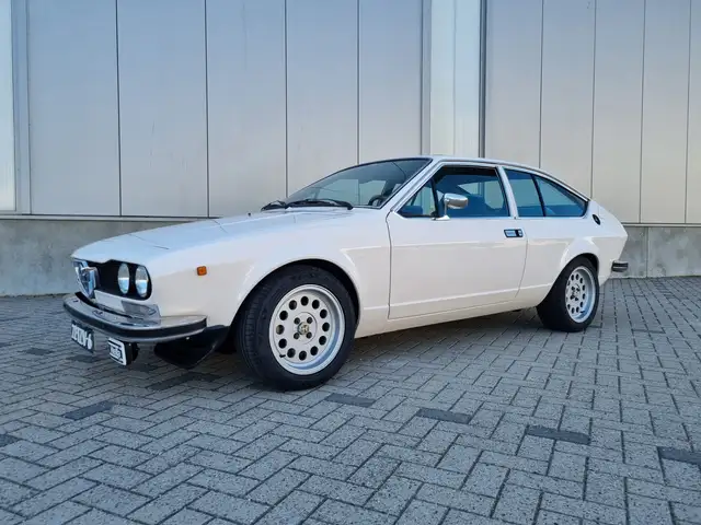 Alfa Romeo Alfetta GT 1.6 - uitzonderlijk fraai -