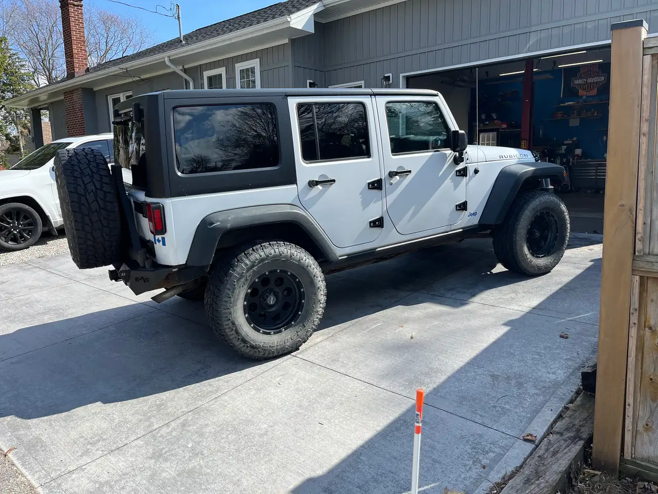Jeep Wrangler снимка Jeep Wrangler