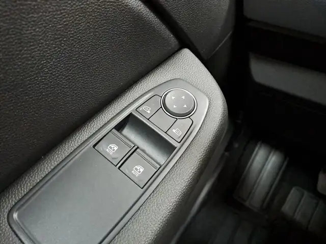 Renault Clio view 15