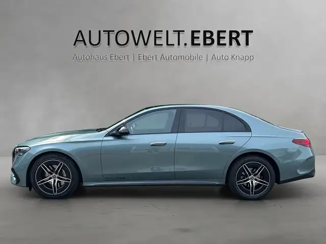 Mercedes-Benz E Class view 2
