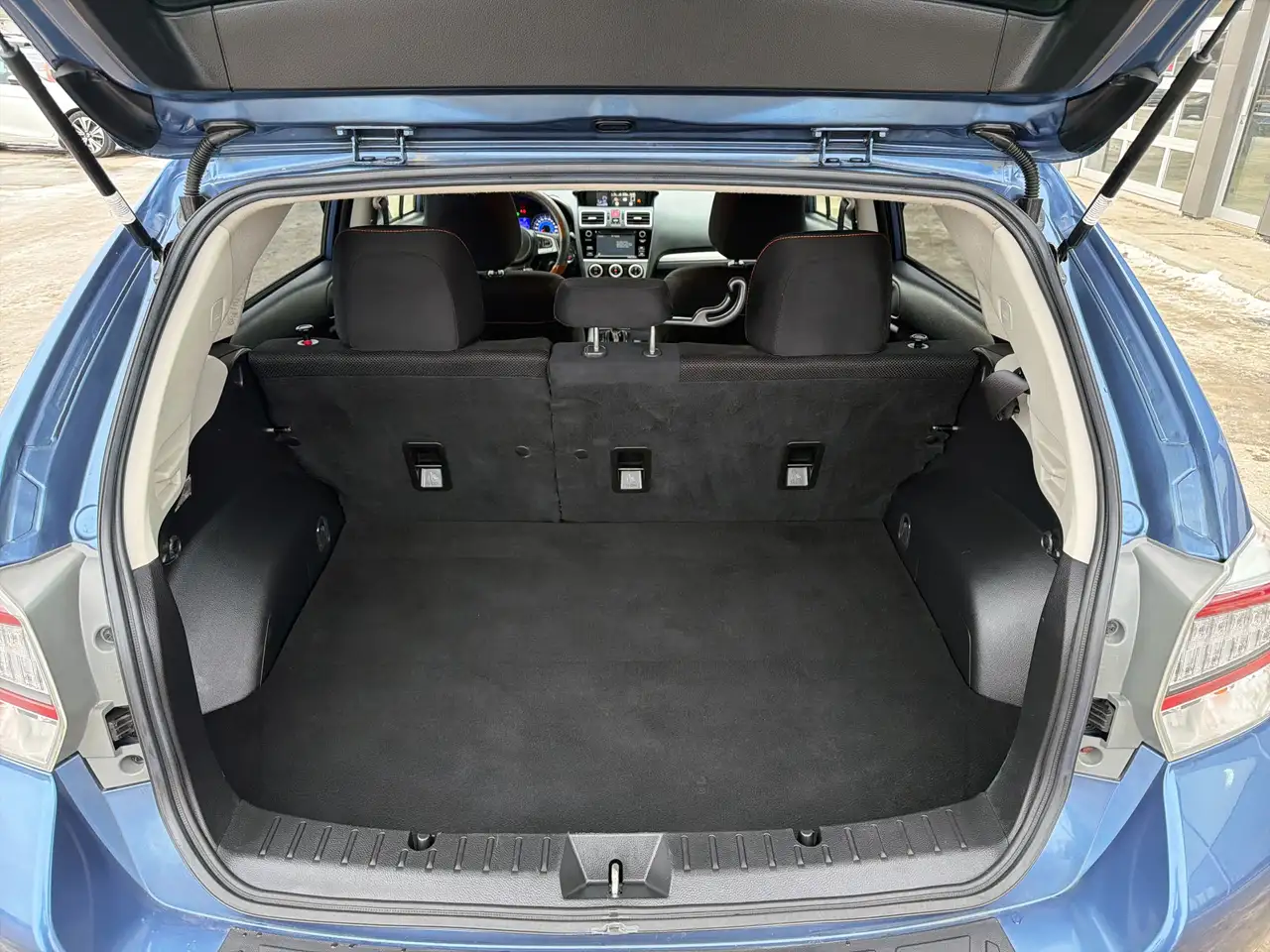 Subaru XV снимка Subaru XV