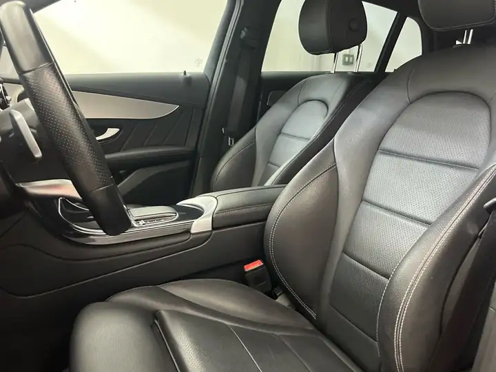 Mercedes-Benz GLC 2021, foto 7