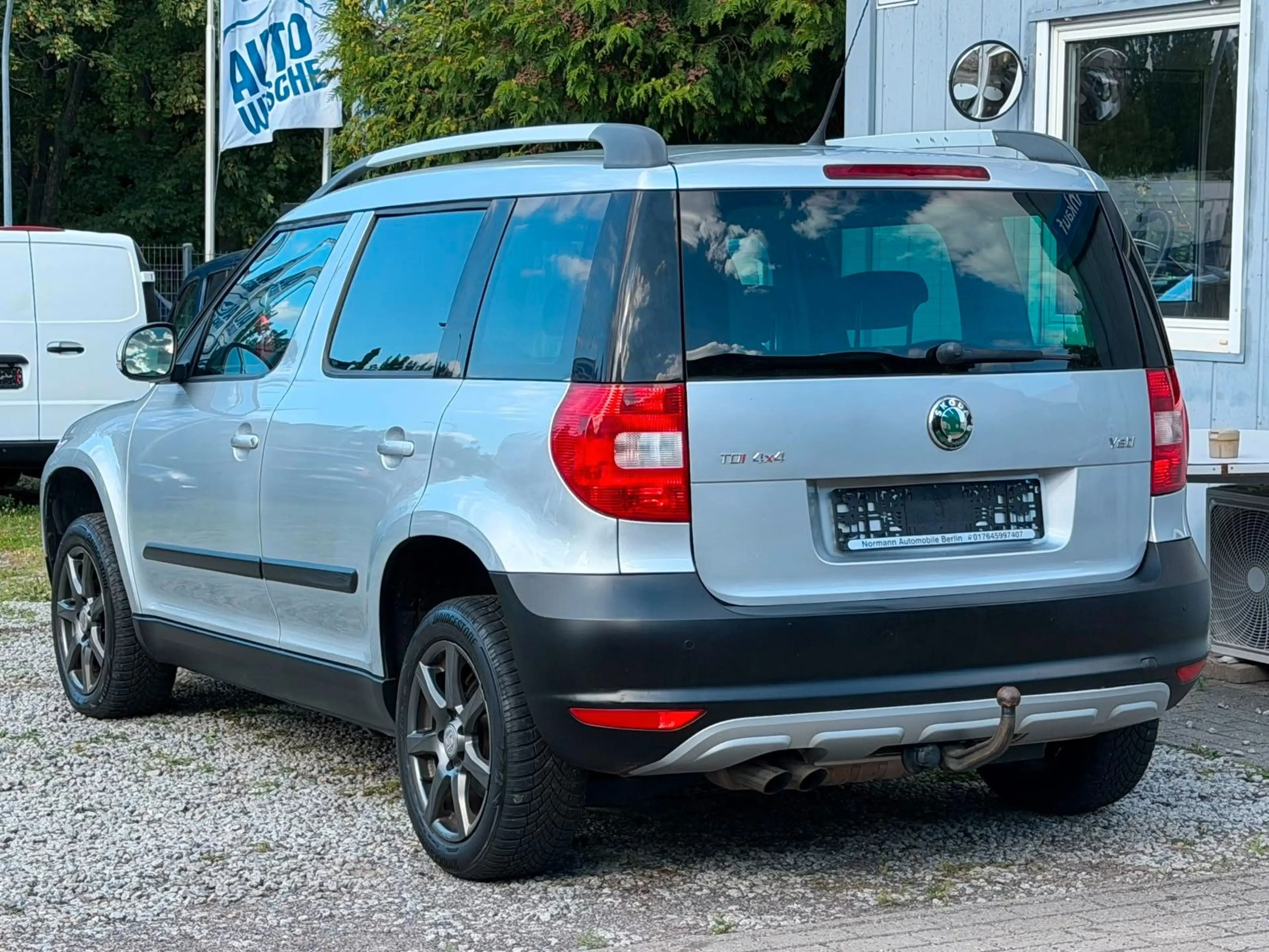 Skoda Yeti 2.0 TDI DSG Ambition Plus Edition 4x4 — photo 7