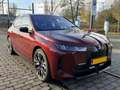 BMW iX M70, Suite Castanea, Bowers & Wilkins, Panorama Czerwony - thumbnail 6