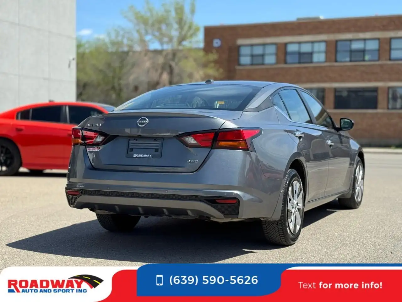 Nissan Altima снимка Nissan Altima