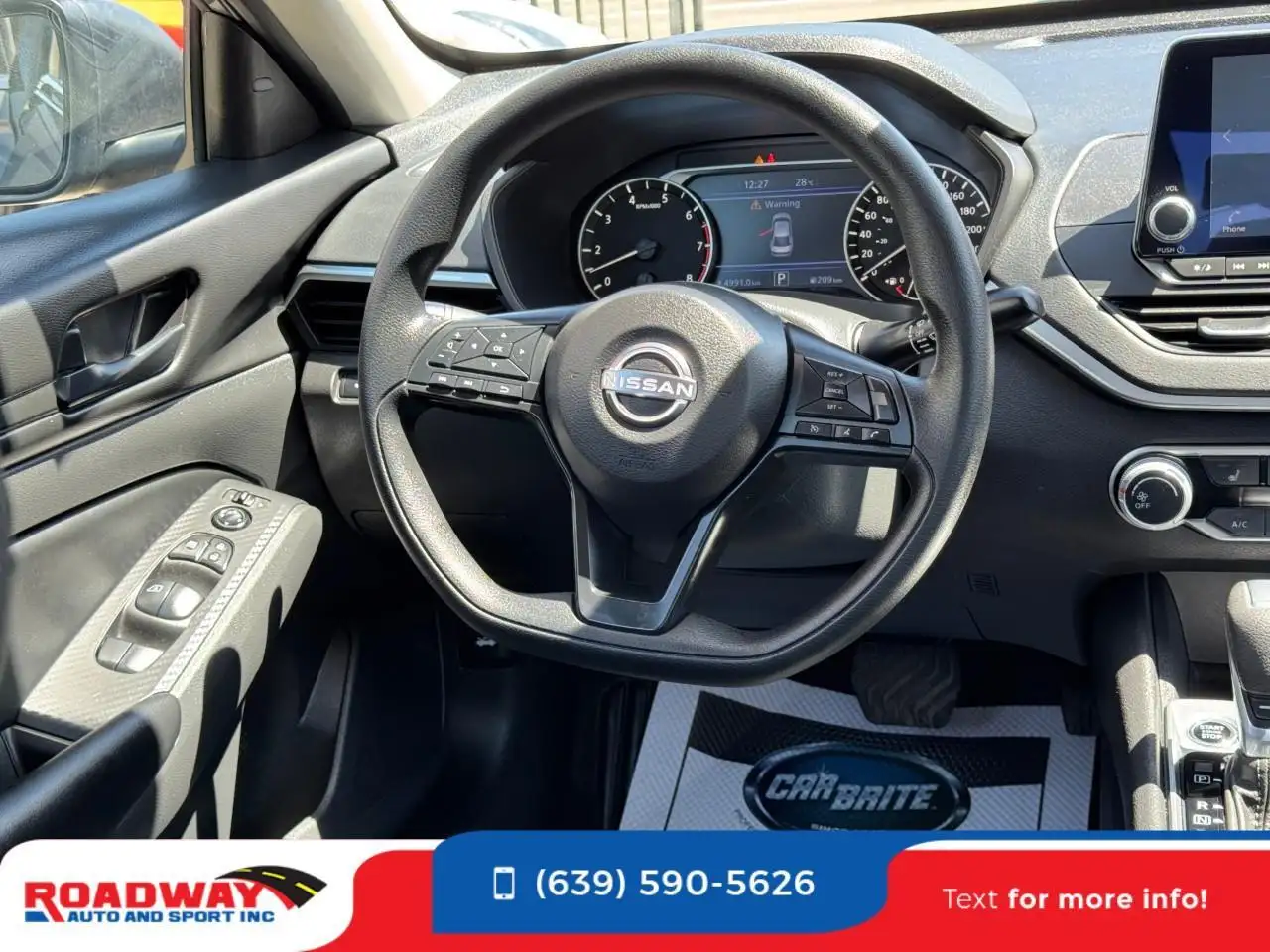 Nissan Altima снимка Nissan Altima