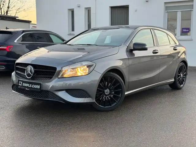 Mercedes-Benz A 180 BlueEfficiency *STYLE*SITZHEIZUNG*SPORT-SI
