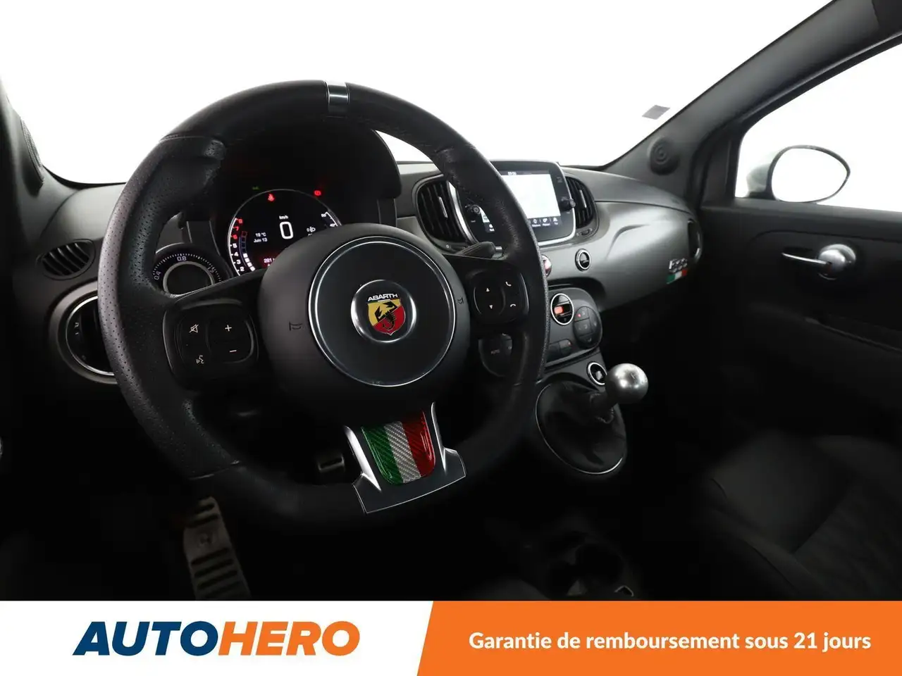 Abarth 500 2021 — фото 11