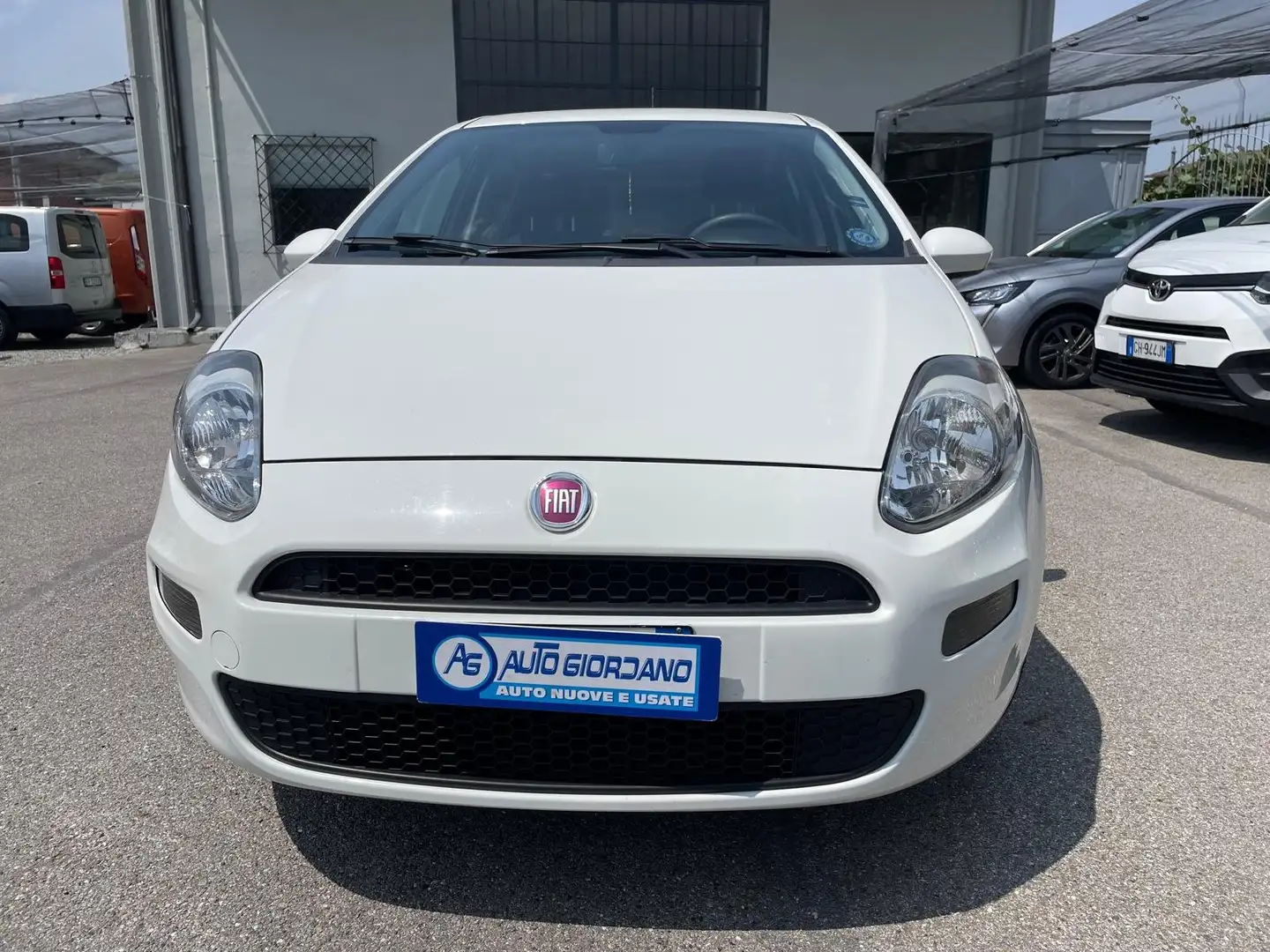 Fiat Punto 1.2 E6 5 PORTE Wit - 2