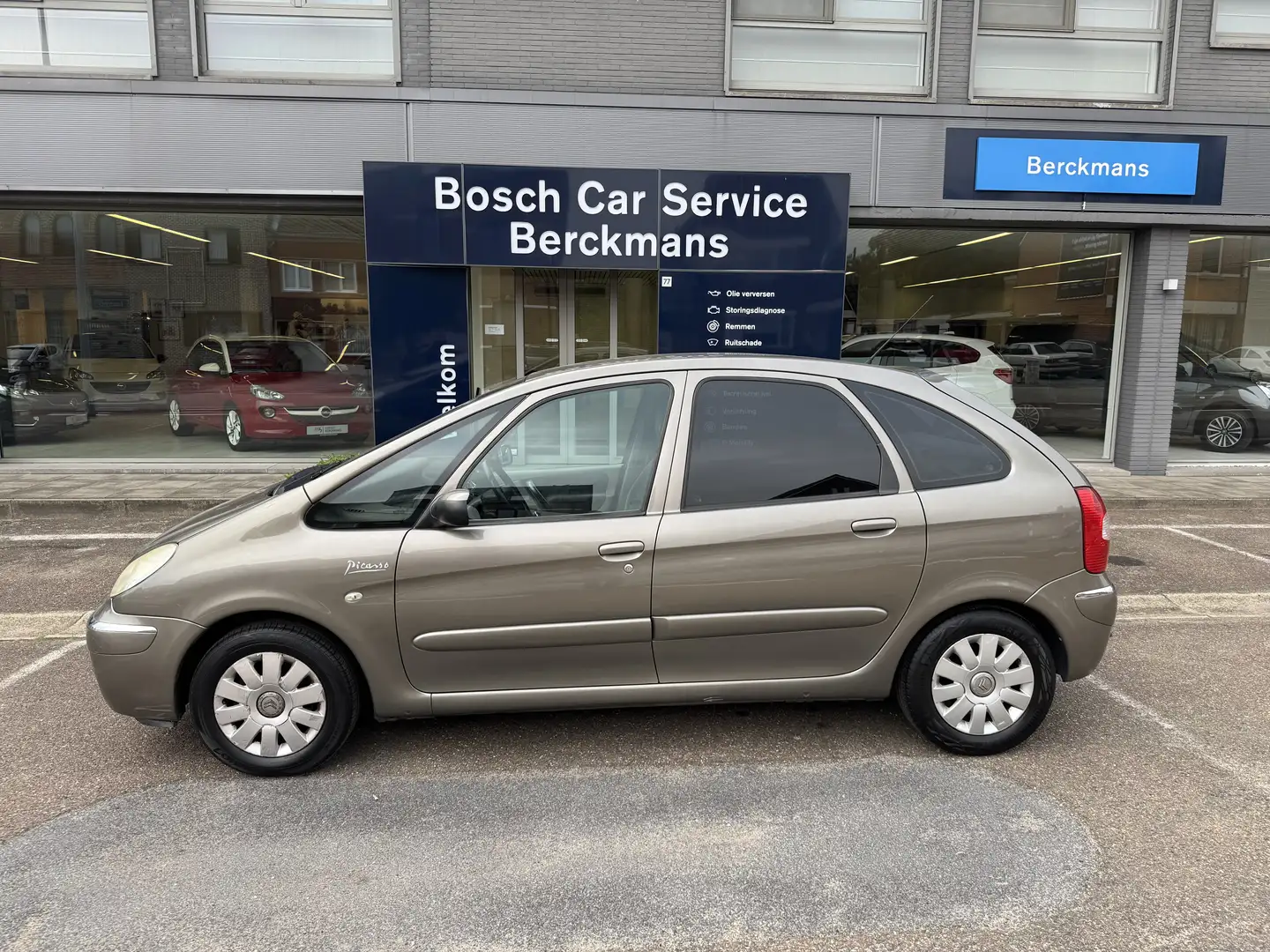 Citroen Xsara Picasso 1.6 benzine gekeurd voor verkoop Beige - 1