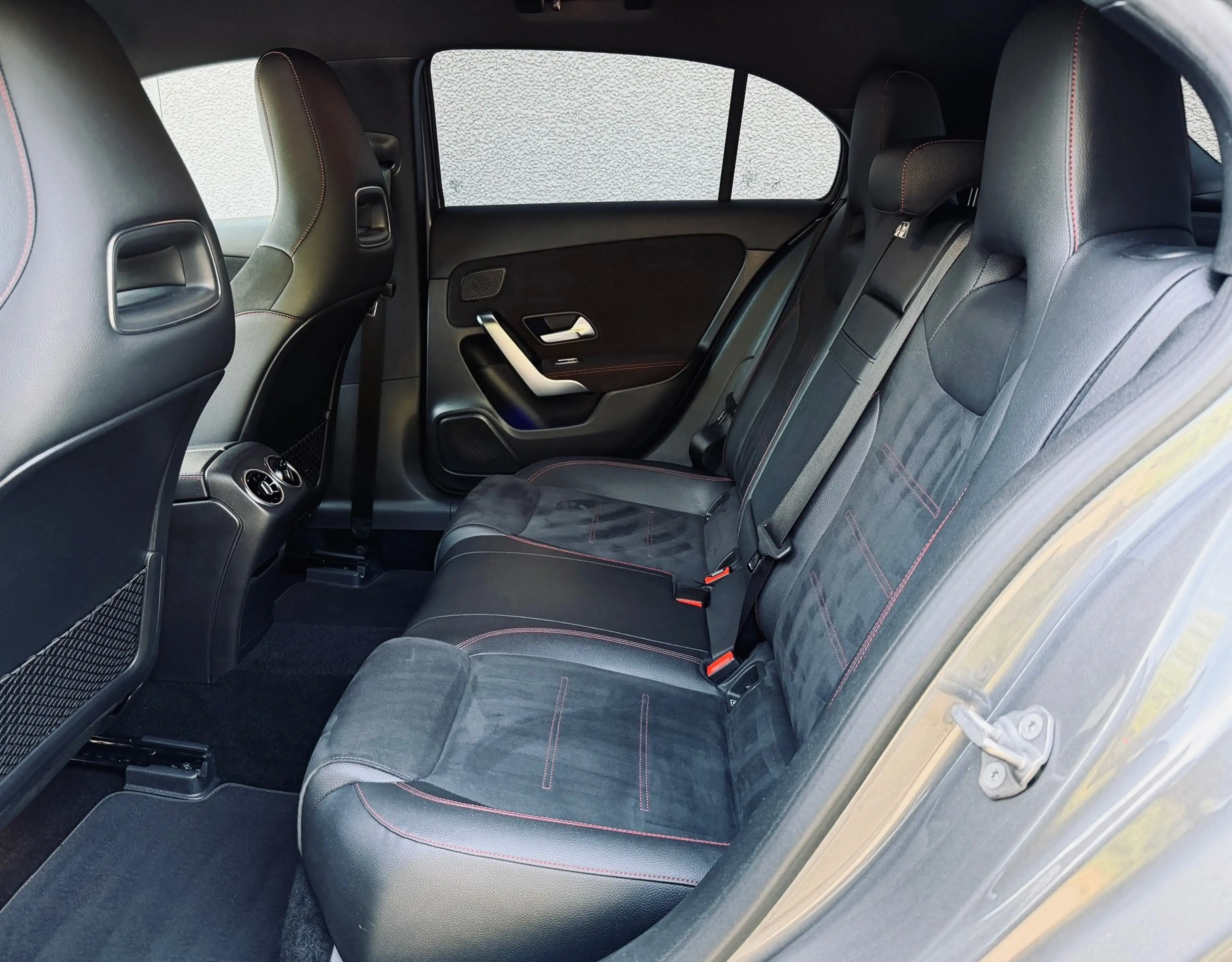 Mercedes-Benz A 220 A 220D Pack Amg // 12 Mois De Garantie ✅✅✅ — photo 14