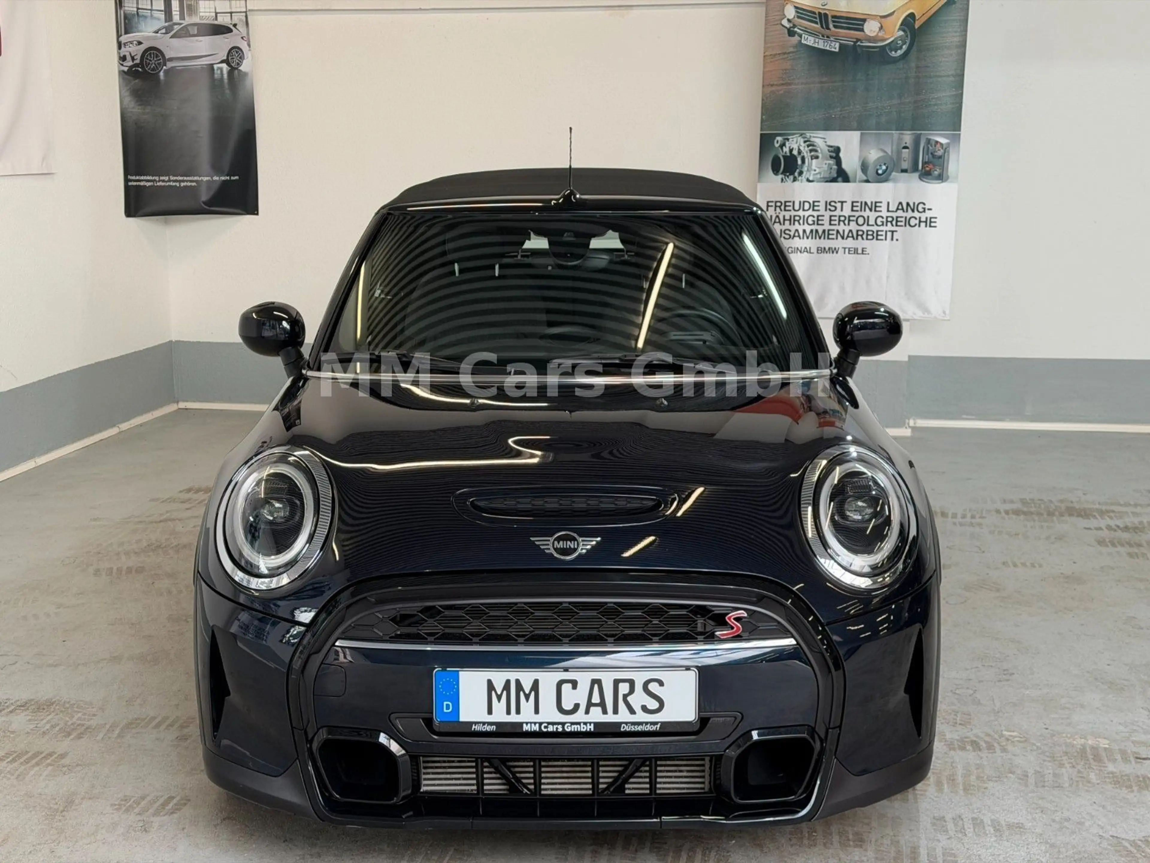 MINI Cooper S Cabrio Classic Trim CAM|CarPlay|PDC|SHZ — photo 2