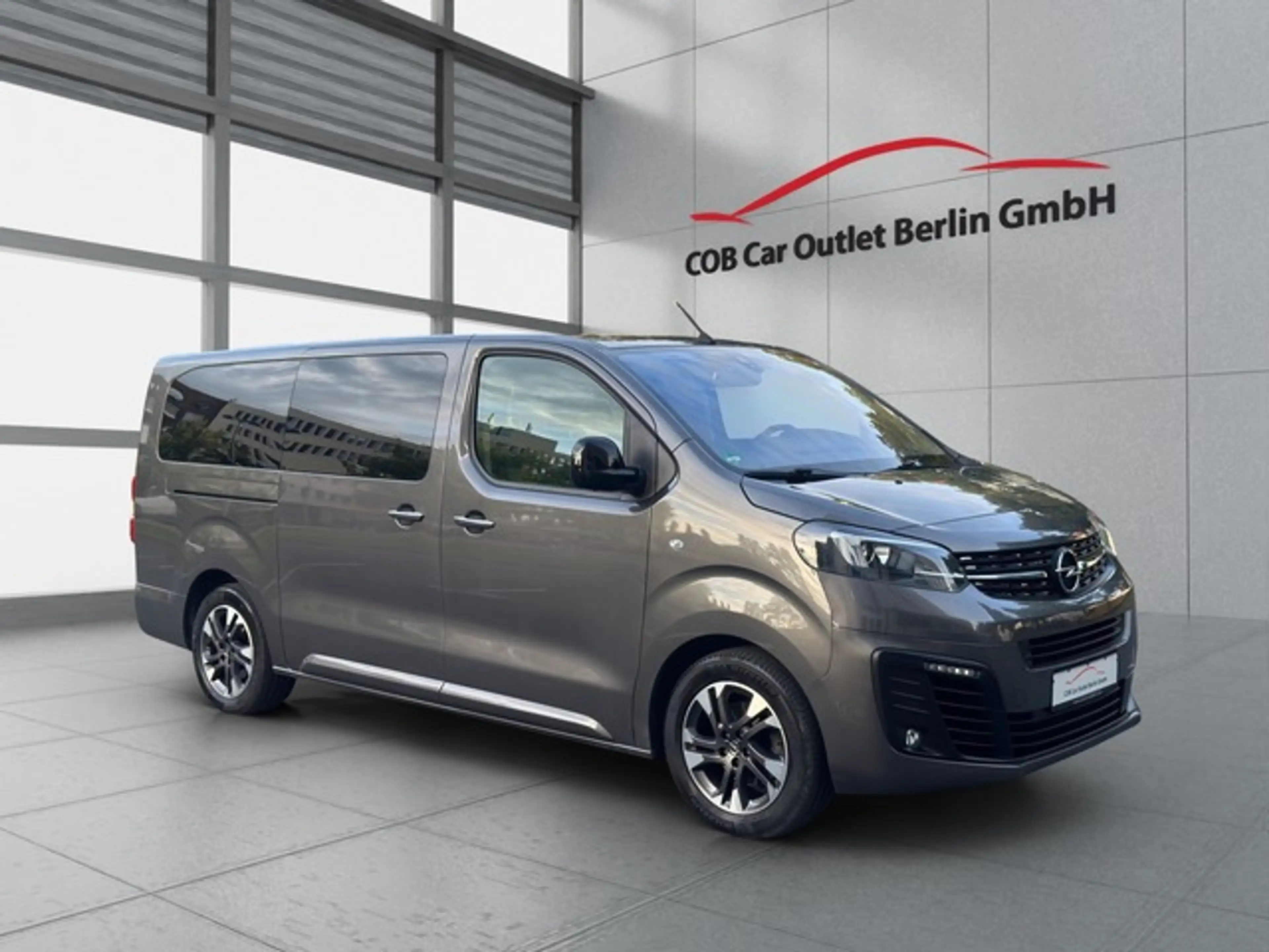 Opel Zafira Life Edition XL Leder Pano HUD Standhz 8Sitze — photo 3
