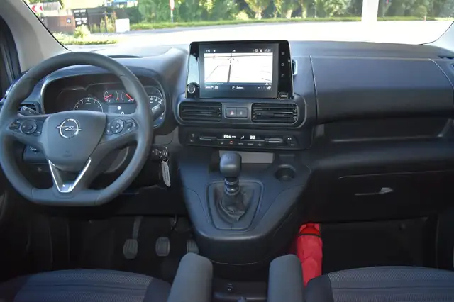 Opel Opel Combo view 7