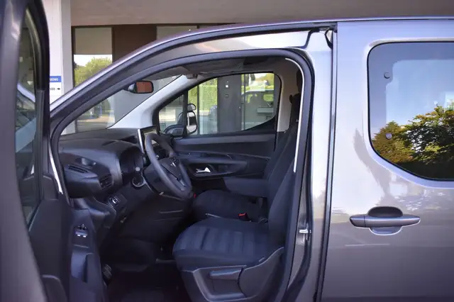 Opel Opel Combo view 13