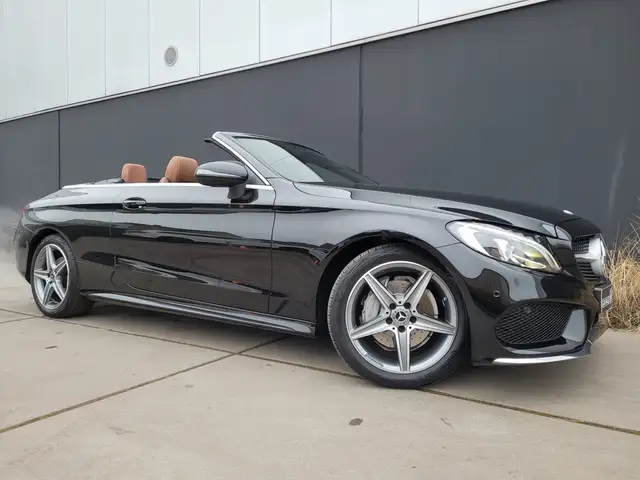Mercedes-Benz C 180 Cabrio 9G-TRONIC*AMG LINE*AIRSCARF*CAMERA*COMAND*
