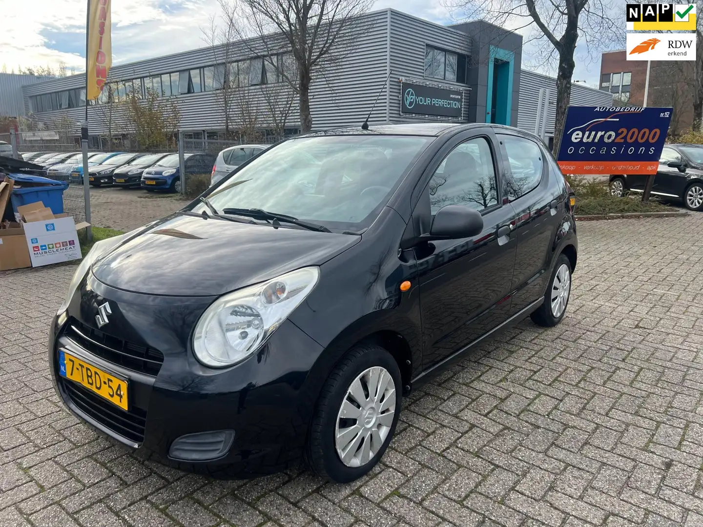 Suzuki Alto 1.0 Comfort EASSS - AIRCO - 28.000KM NAP - NETJES Schwarz - 1