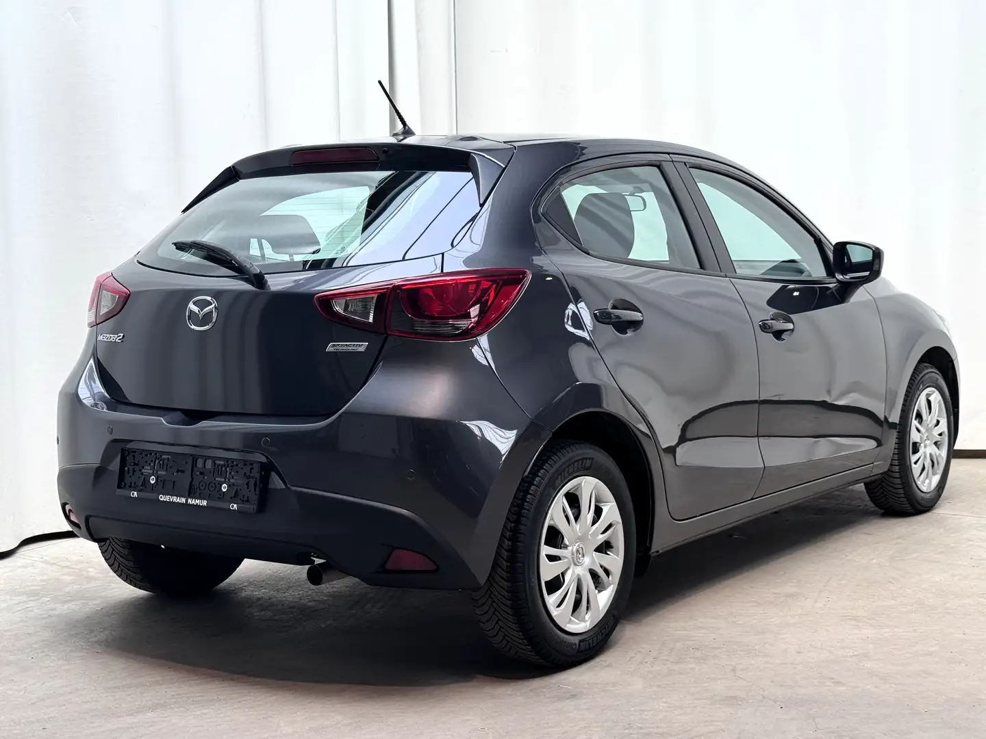 Mazda 2 1.5i Sky-G Skydrive / 30.902 km / Garantie 1 an Grijs - 2