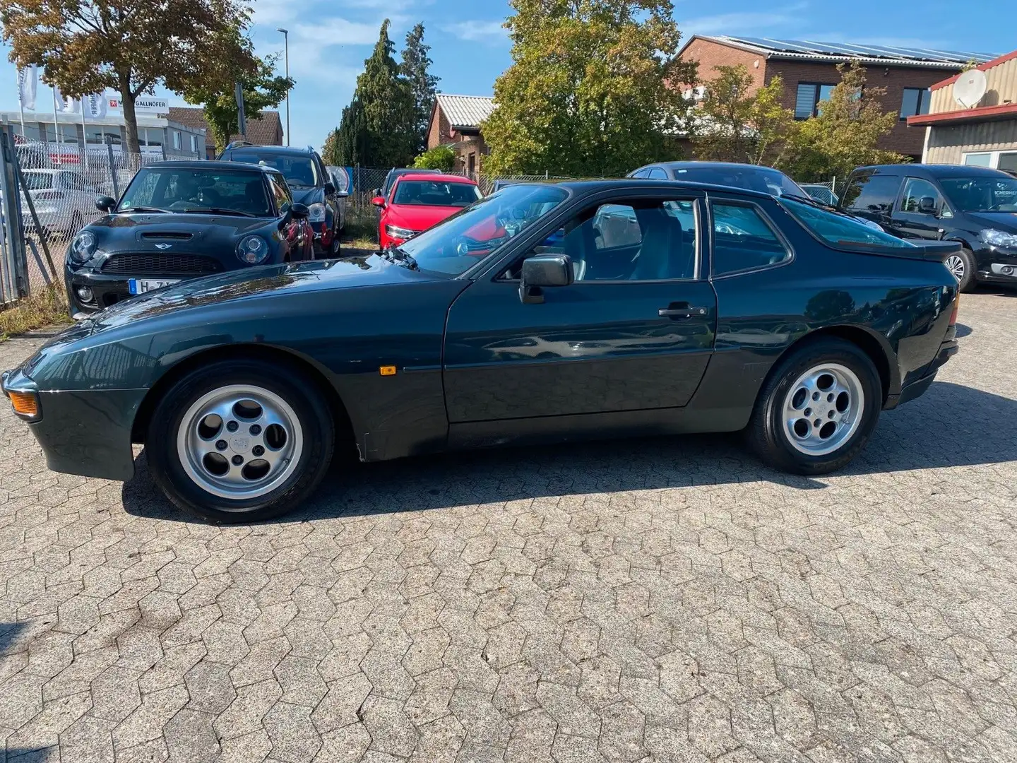 Porsche 944 Grün - 2