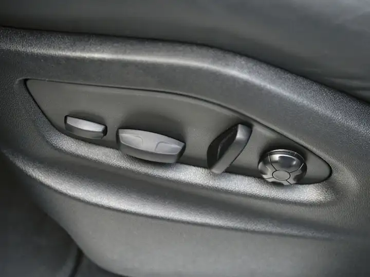 Porsche Cayenne 2023, foto 28