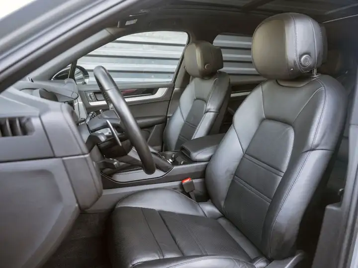 Porsche Cayenne 2023, foto 32