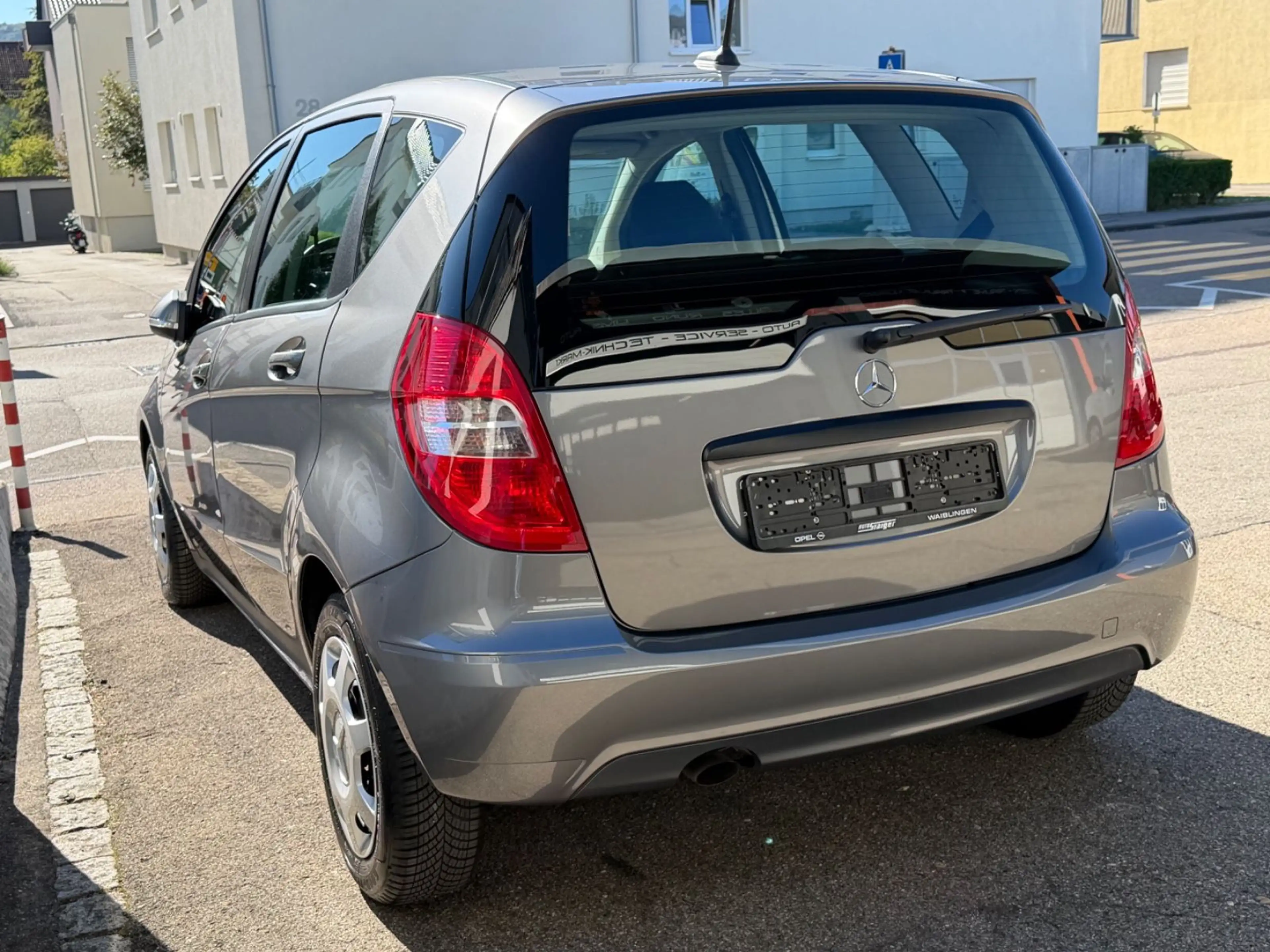 Mercedes-Benz A 180 2.Hd nur 60.TKM Scheckheft DB — photo 4