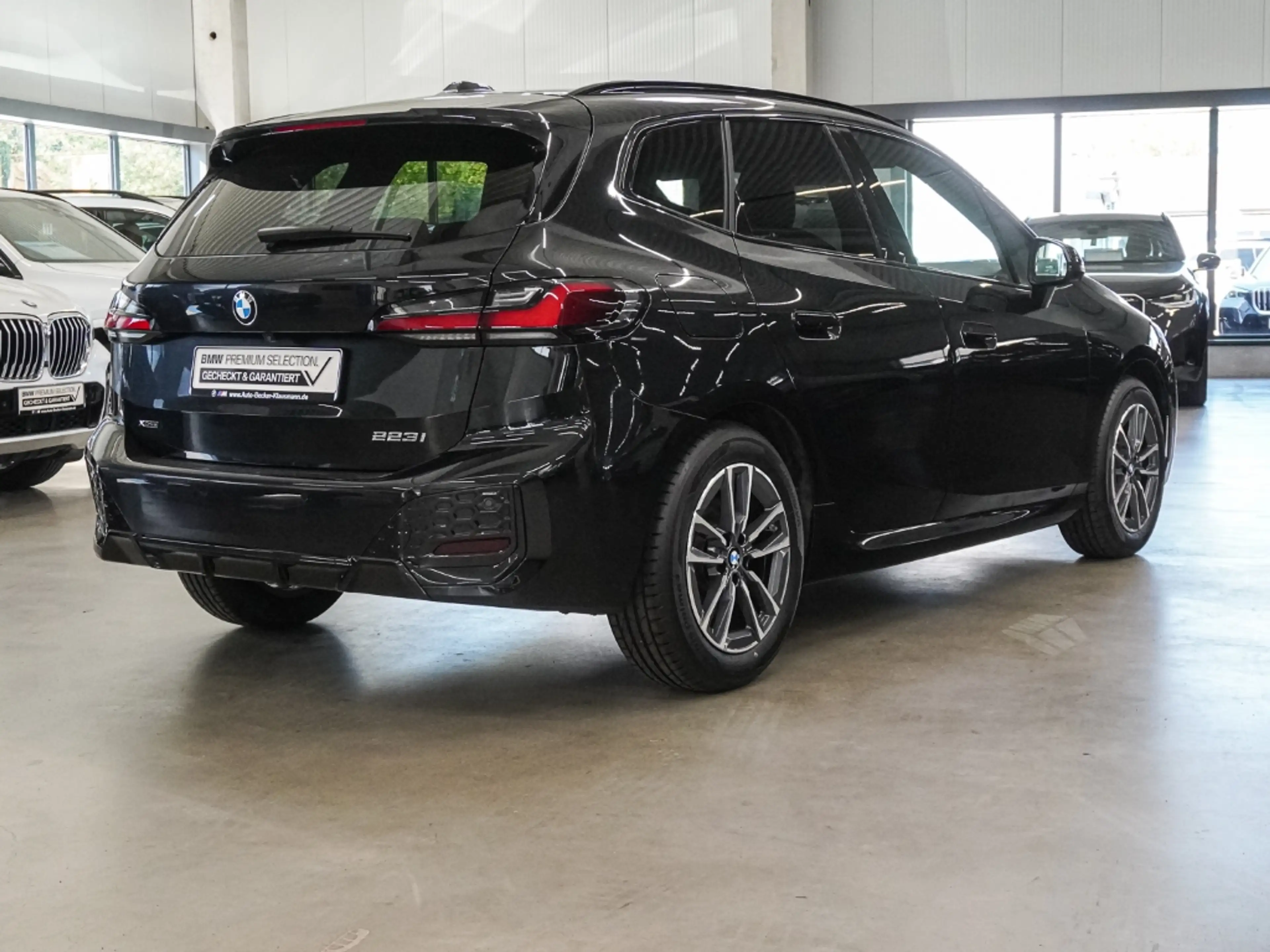 BMW 223 Active Tourer xDrive M SPORT LC PROF HuD PANO AHK — photo 2