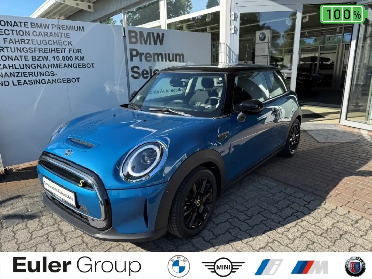MINI Cooper SE 3-Türer HUD Pano Navi H&K LED SHZ RFK Parkassisten Azul - 1