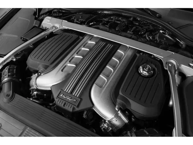 Bentley Continental GT view 12