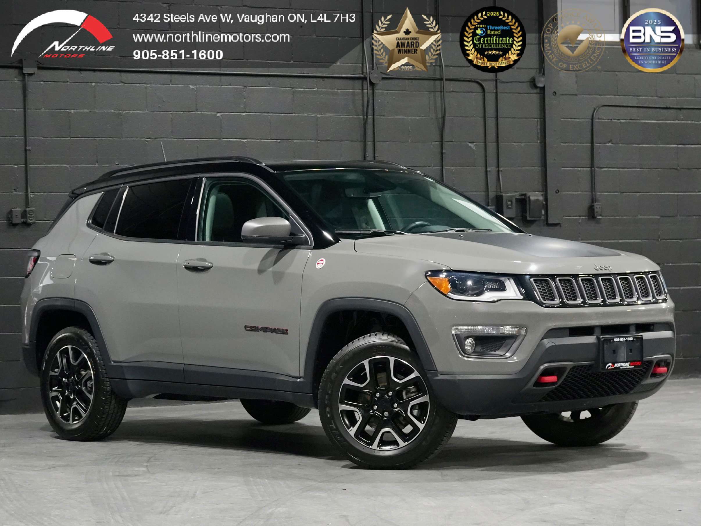 Gray 2021 Jeep Compass Trailhawk Elite 4WD SUV / Crossover Automatic