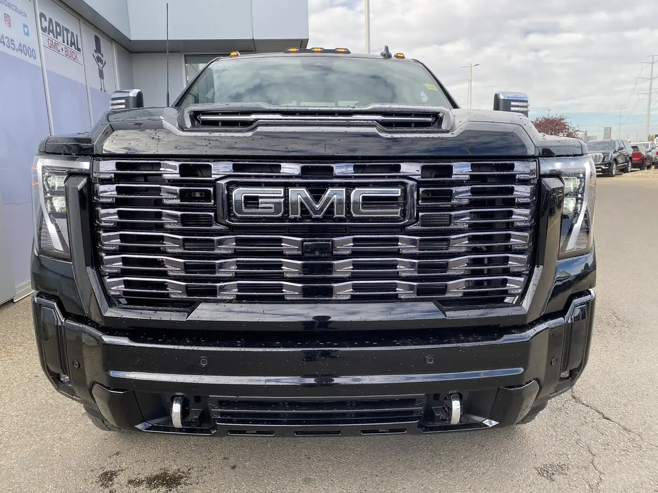 GMC Sierra 3500HD снимка GMC Sierra 3500HD