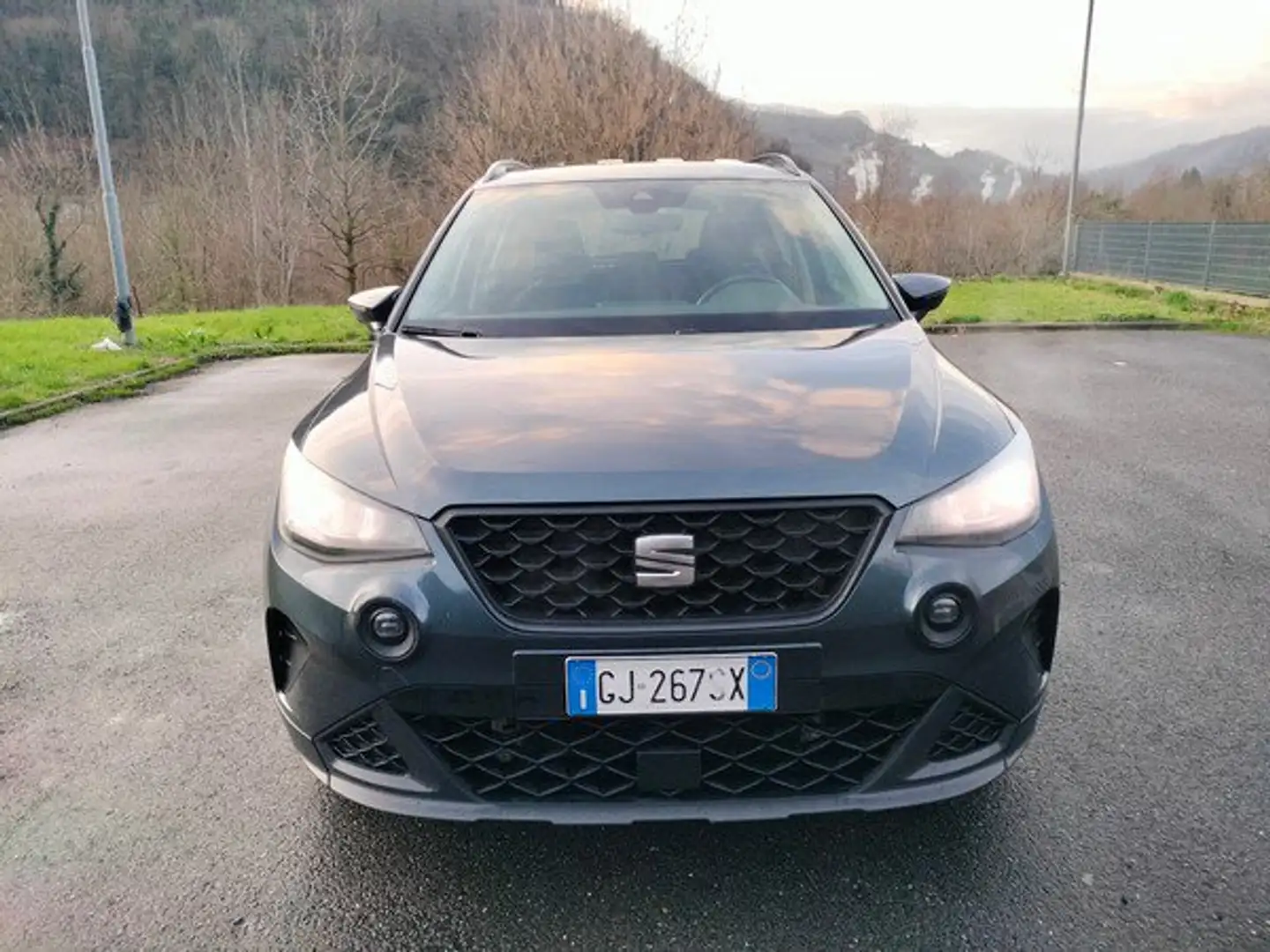 SEAT Arona 1.0 EcoTSI 110 CV Style Grigio - 2