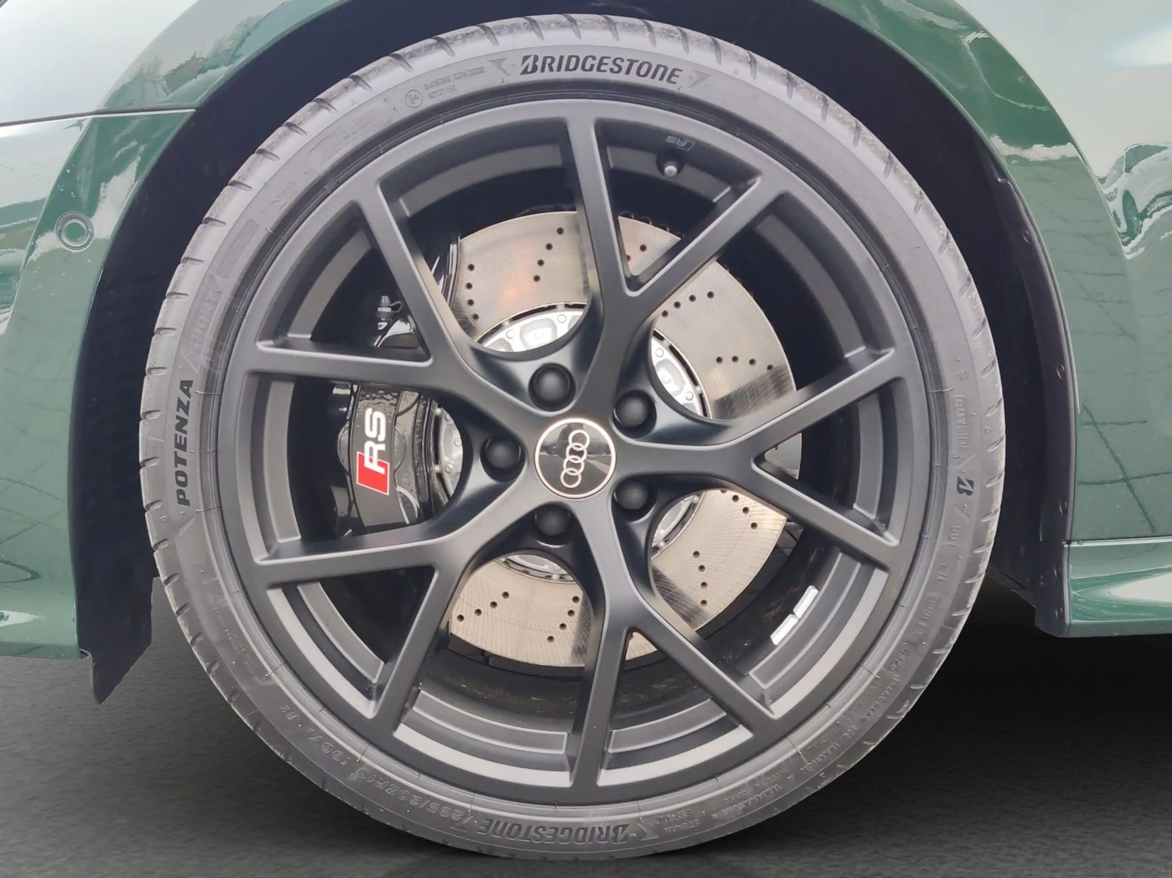 Audi RS3 RSAbgas*HuD*Goodwood*280kmh — photo 12