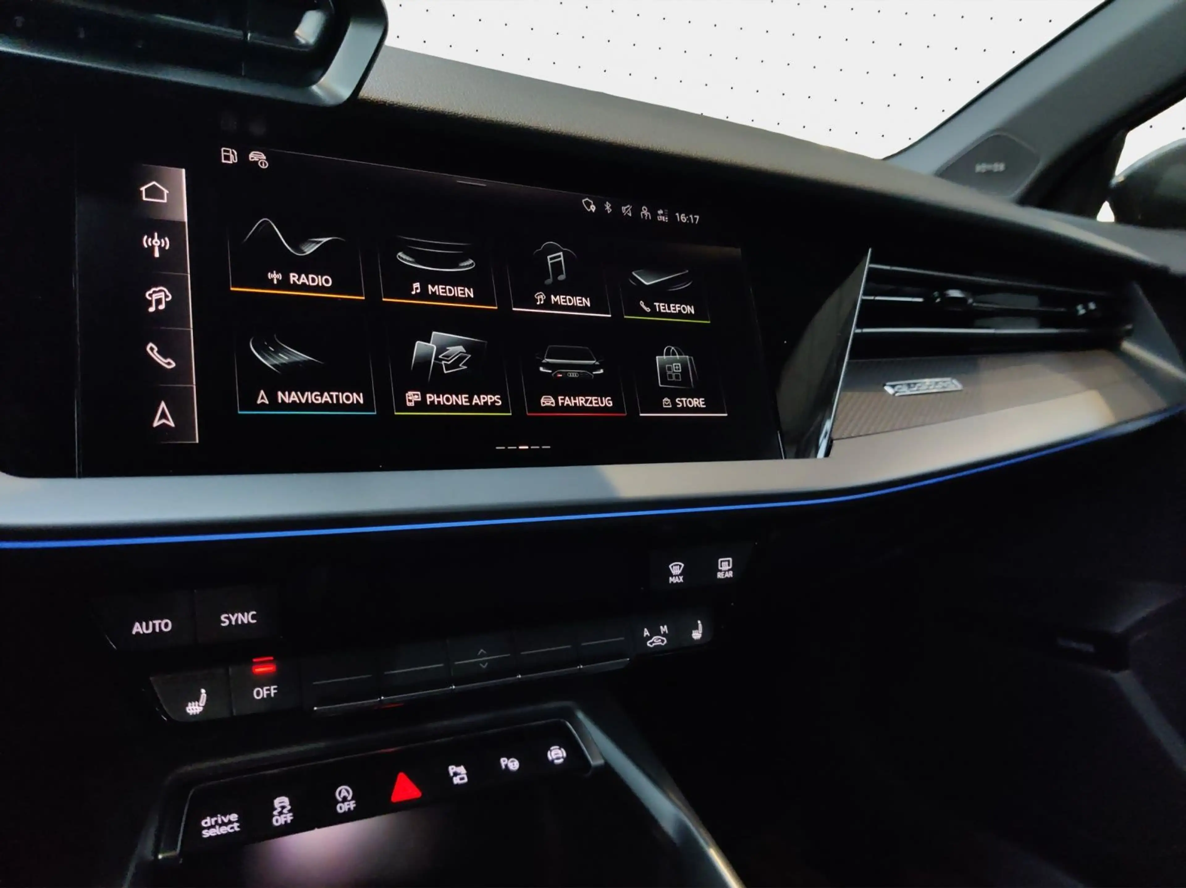 Audi RS3 RSAbgas*HuD*Goodwood*280kmh — photo 6