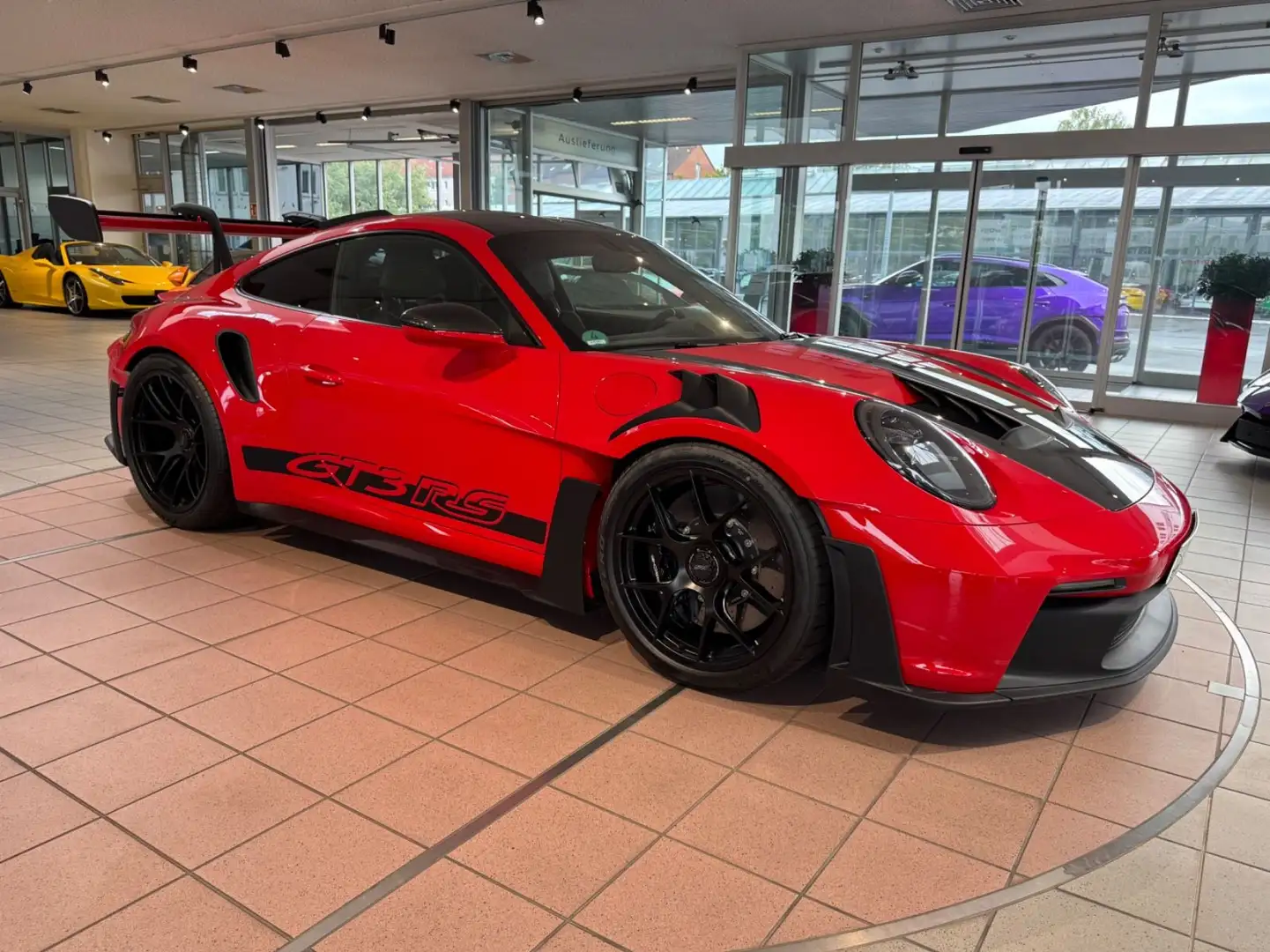 Porsche 992 911 GT3 RS Weissach/PCCB/Lift Rot - 2